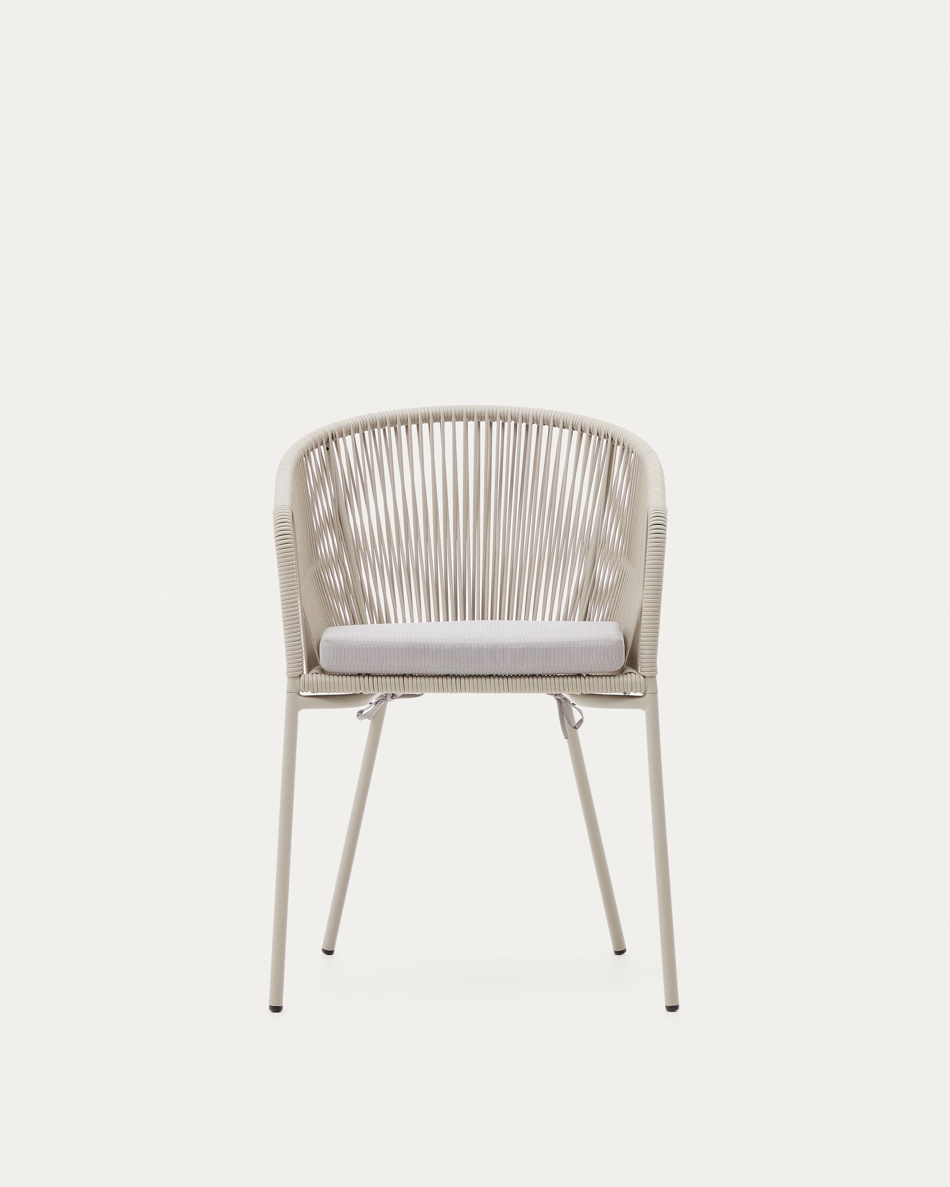 Yanet chair with synthetic rope in ecru and galvanized steel legs - Product View