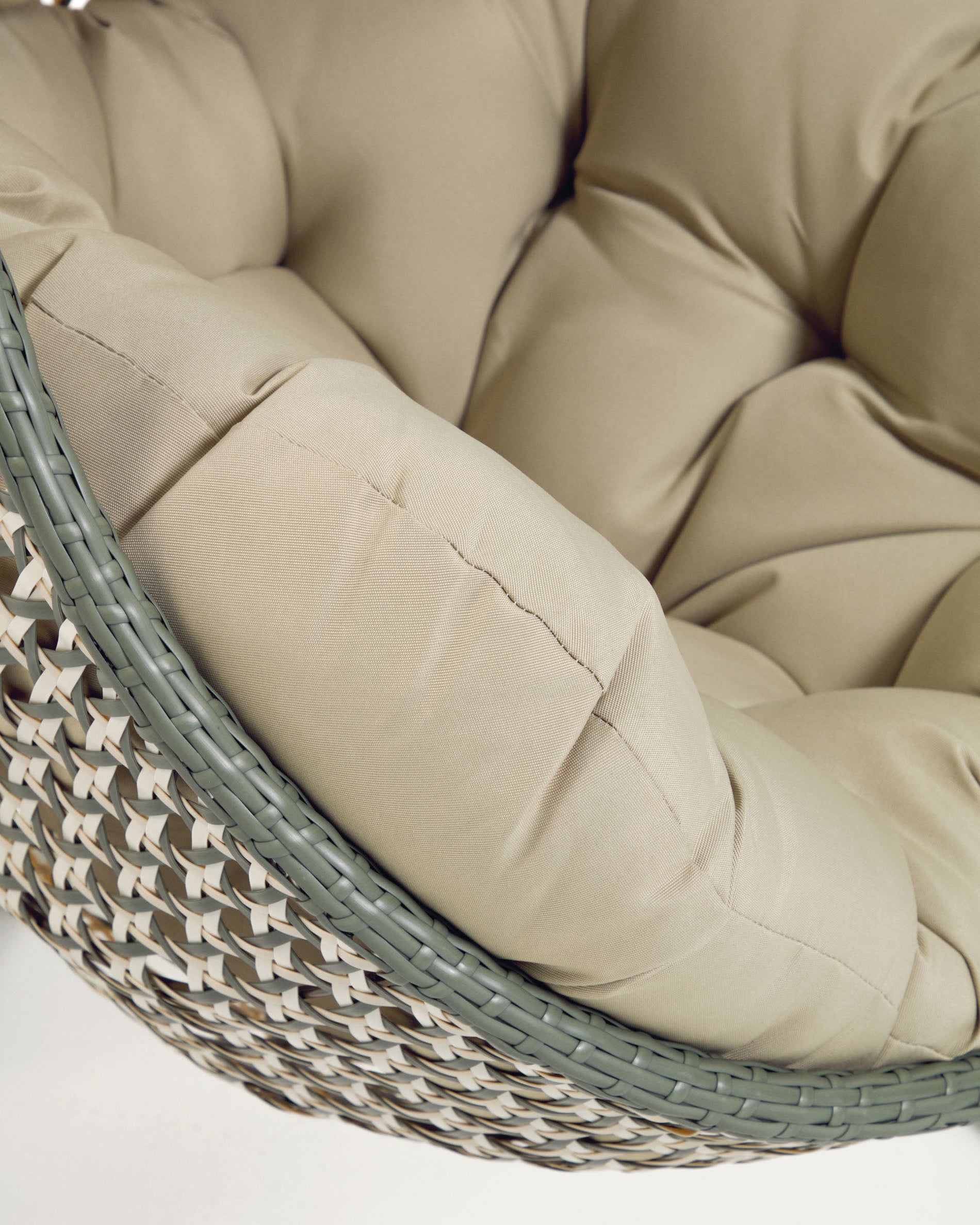Cira multicolour hanging armchair with dark grey base - Detail