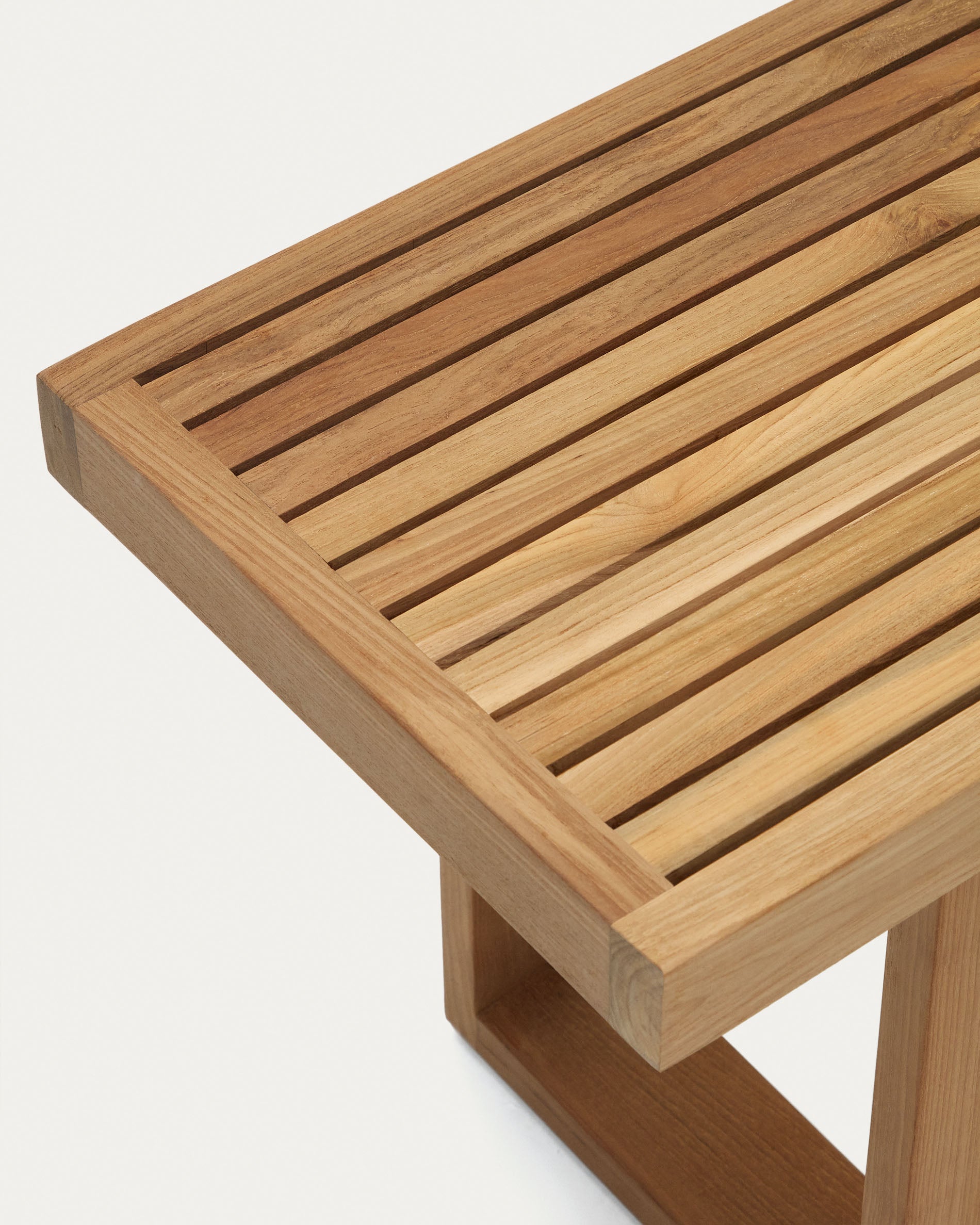 Canadell 100% outdoor solid recycled teak bench, 210 cm - Detail