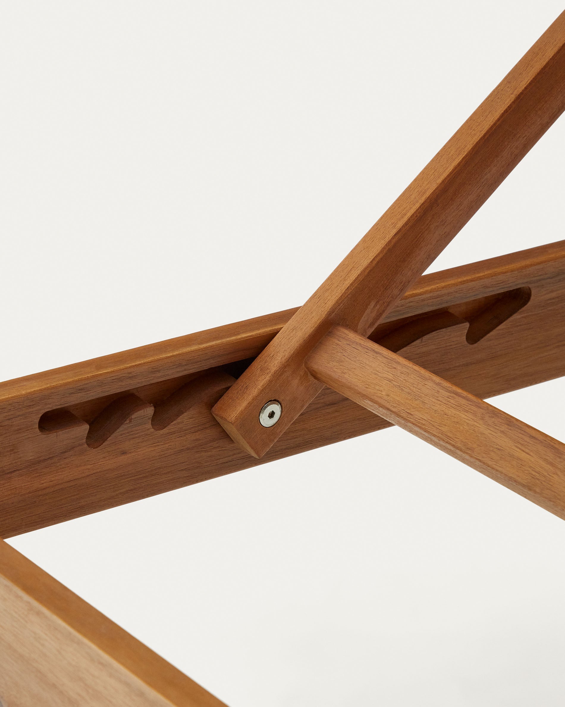Sulamita outdoor sun lounger made from solid acacia wood FSC 100% - Detail