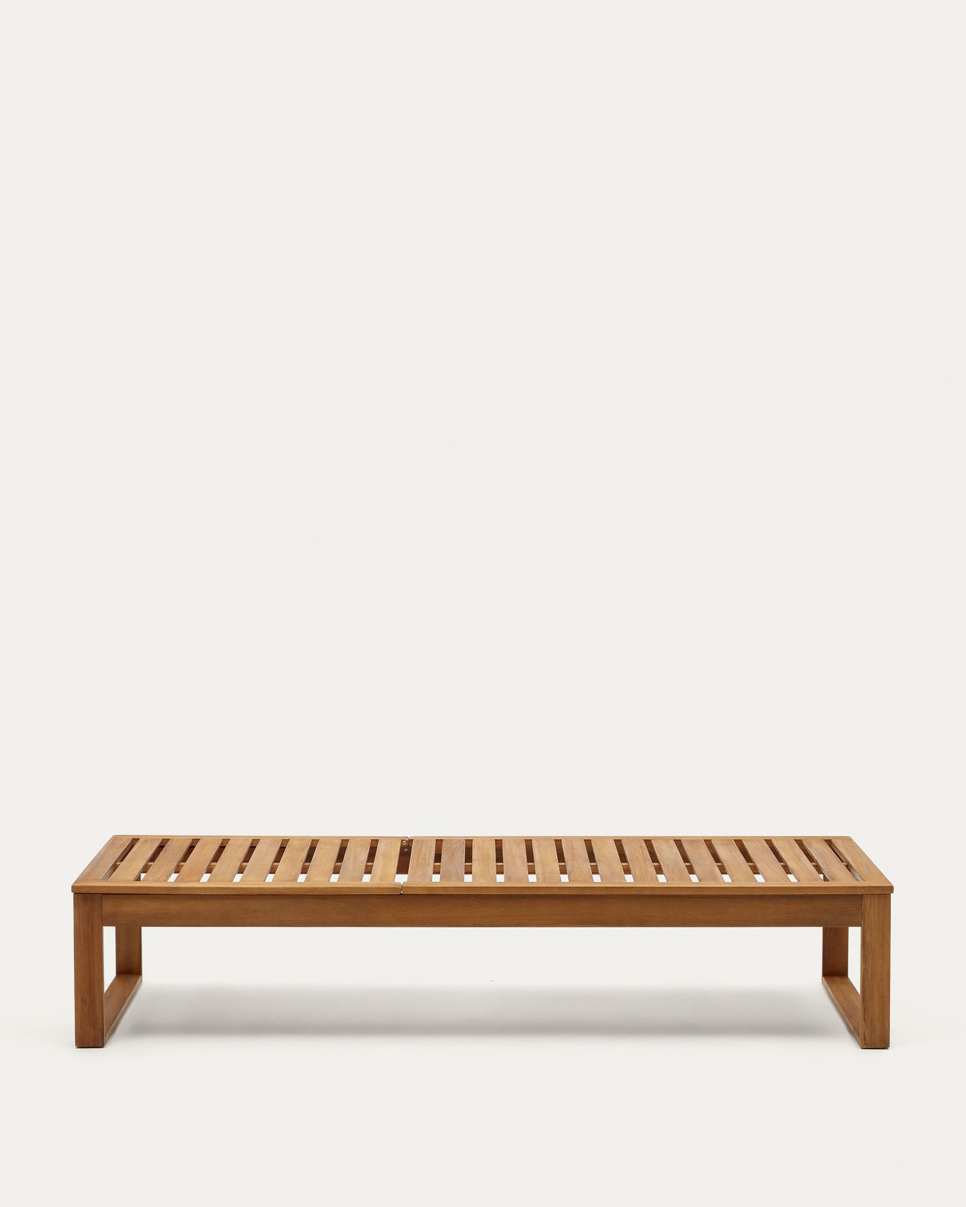 Sulamita outdoor sun lounger made from solid acacia wood FSC 100% - Product View