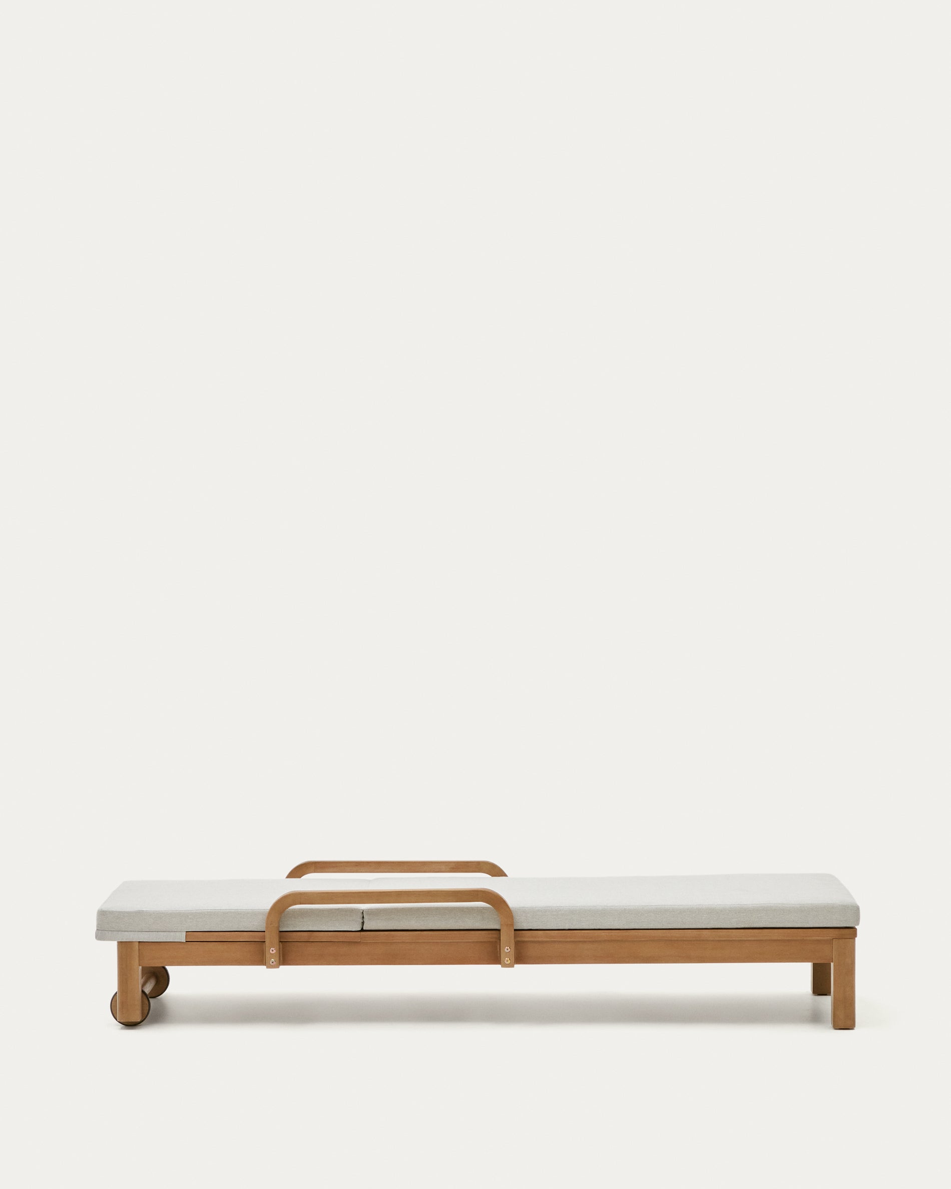 Sonsaura sun lounger made from solid eucalyptus wood FSC 100% - Product View