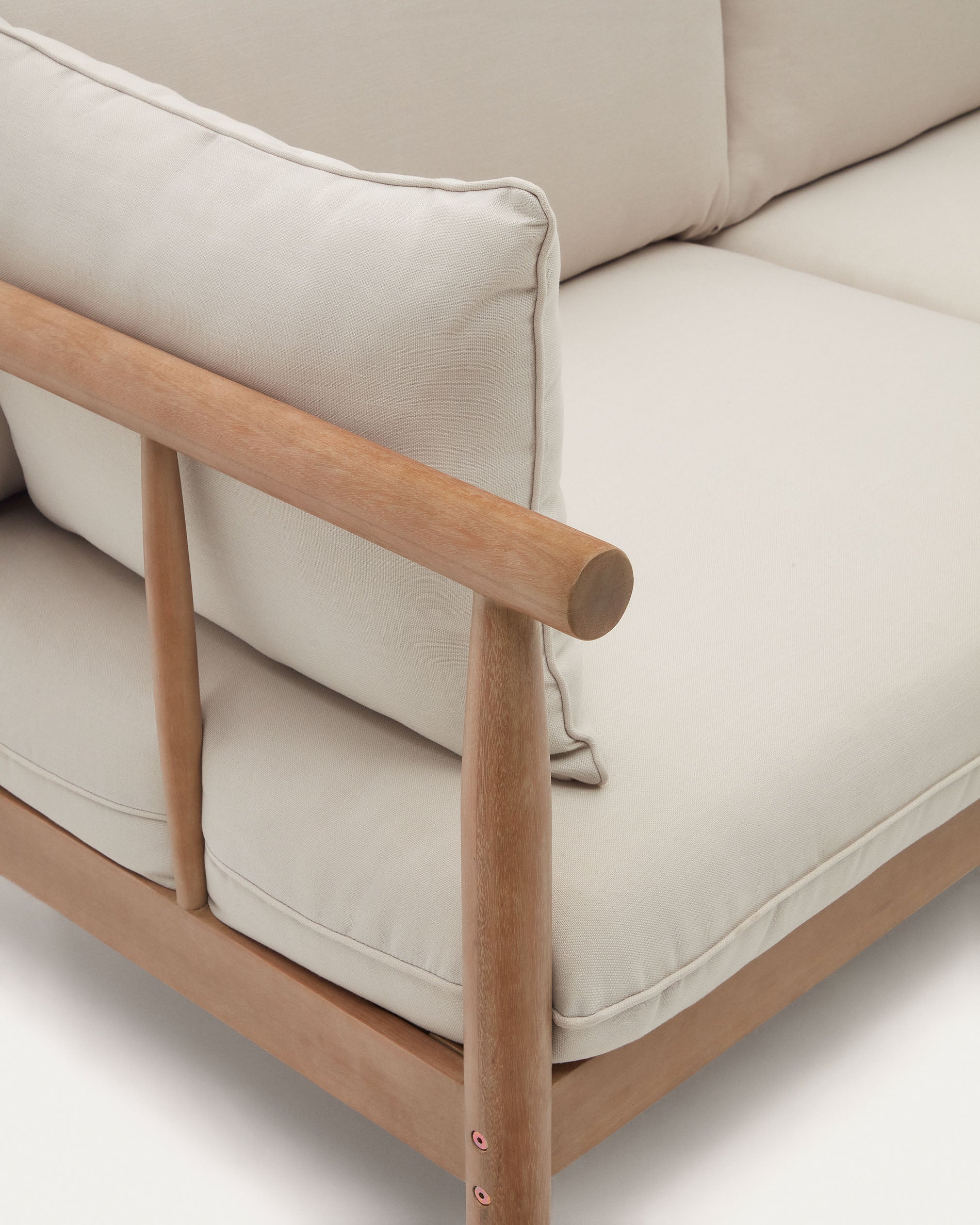 Sacova 2 seater sofa, made from solid eucalyptus wood 195 cm - Detail