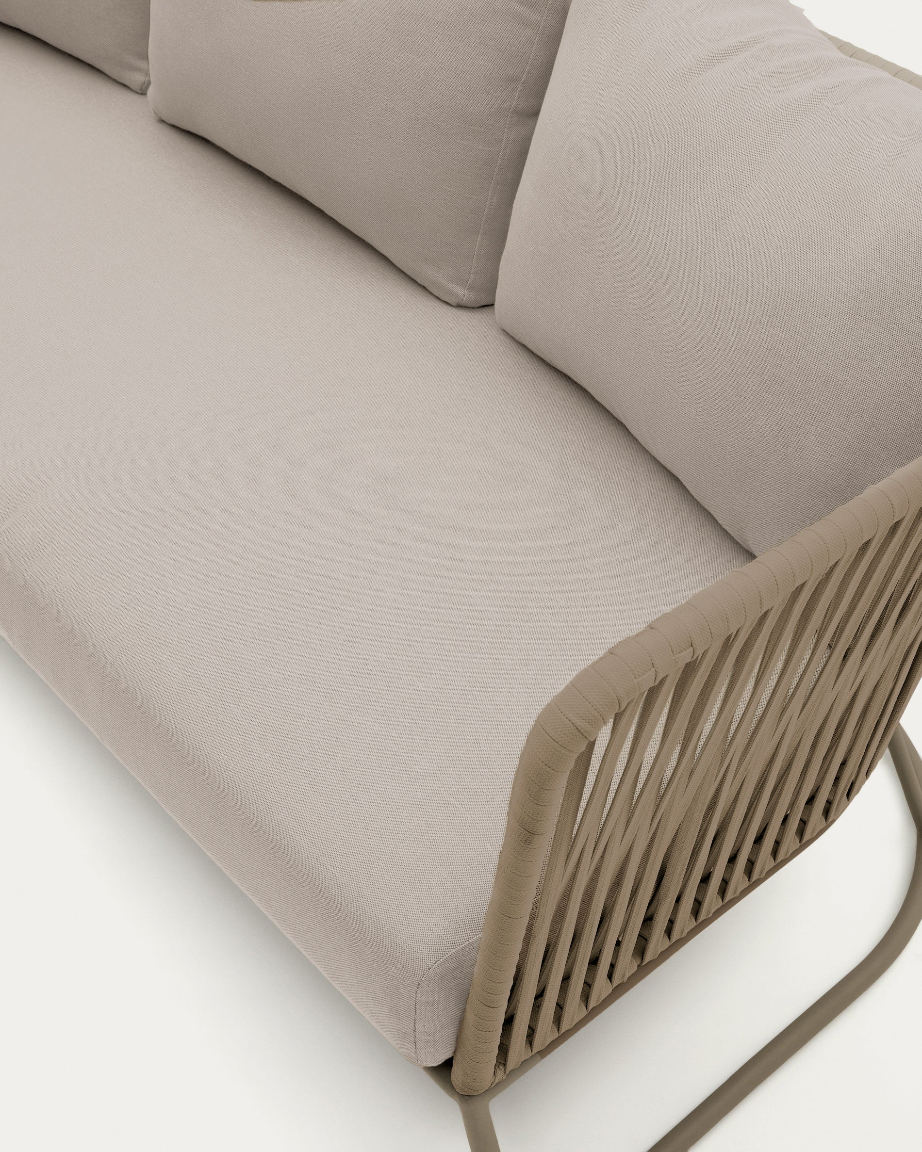 Saconca outdoor 3-seater sofa in rope cord and beige galvanised steel 189 cm - Detail
