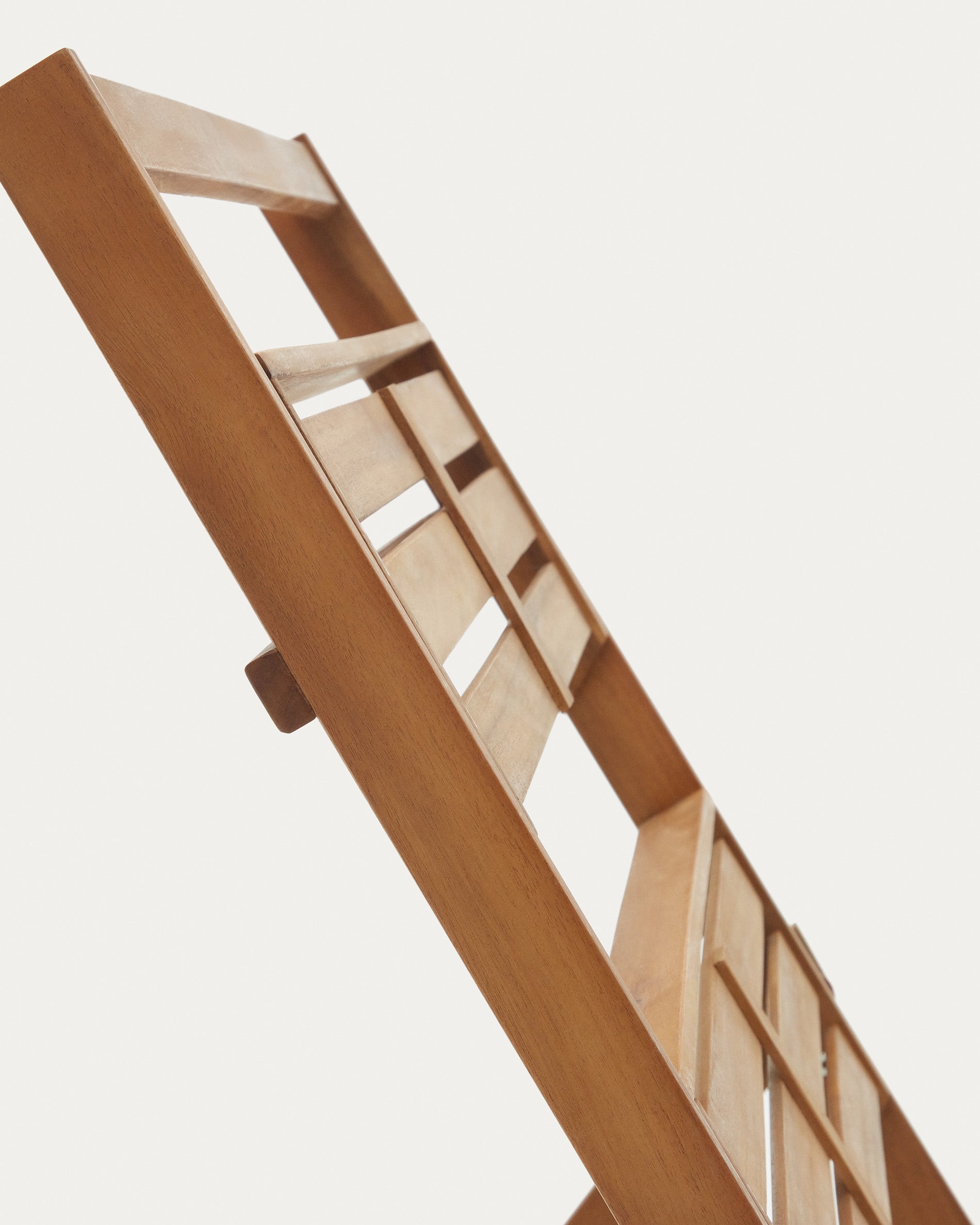 Victora outdoor shelving unit made from solid acacia wood, 70 x 85 cm FSC 100% - Detail
