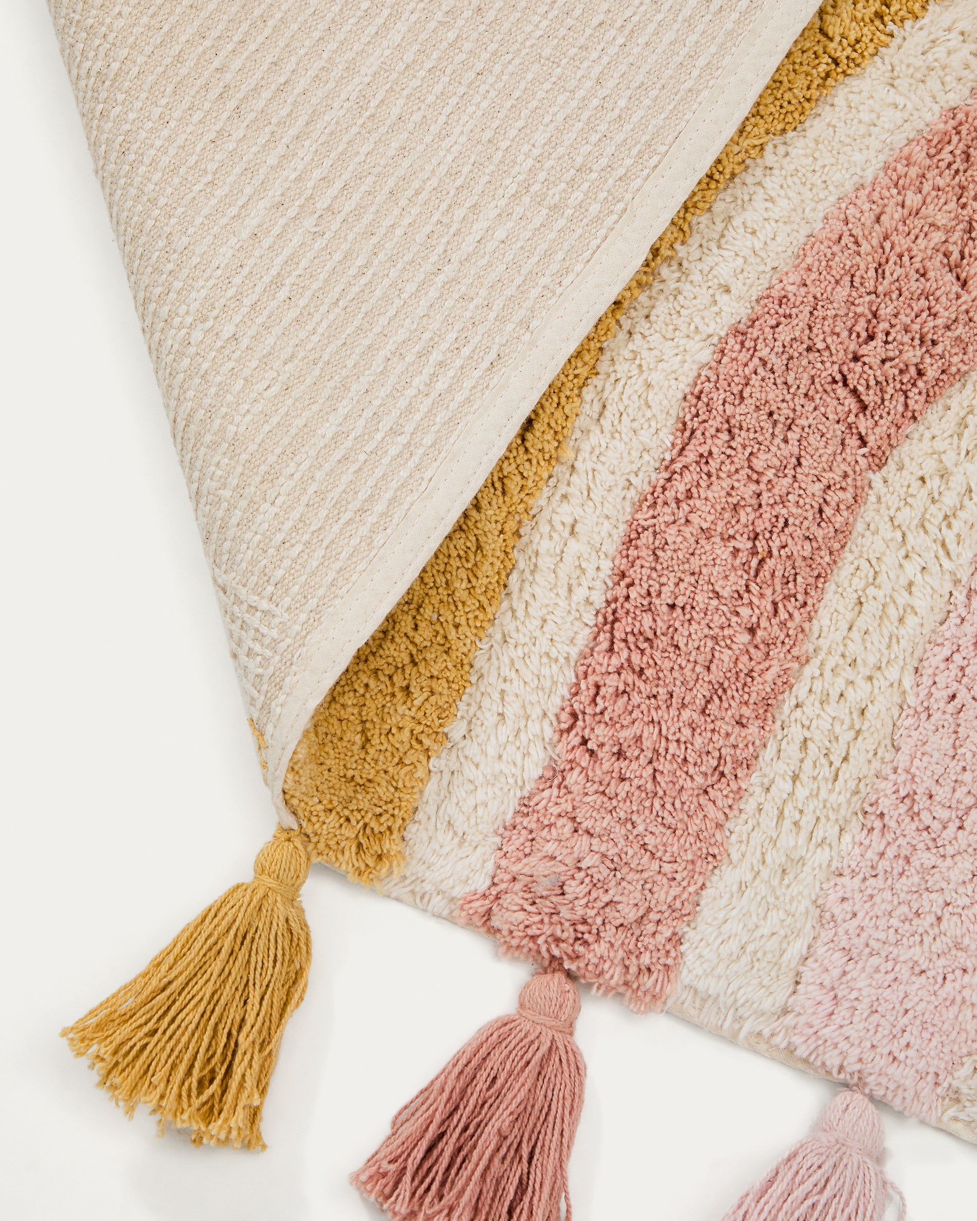 Tadea Rug 100% cotton multicolor rainbow 90 x 150 cm - Detail