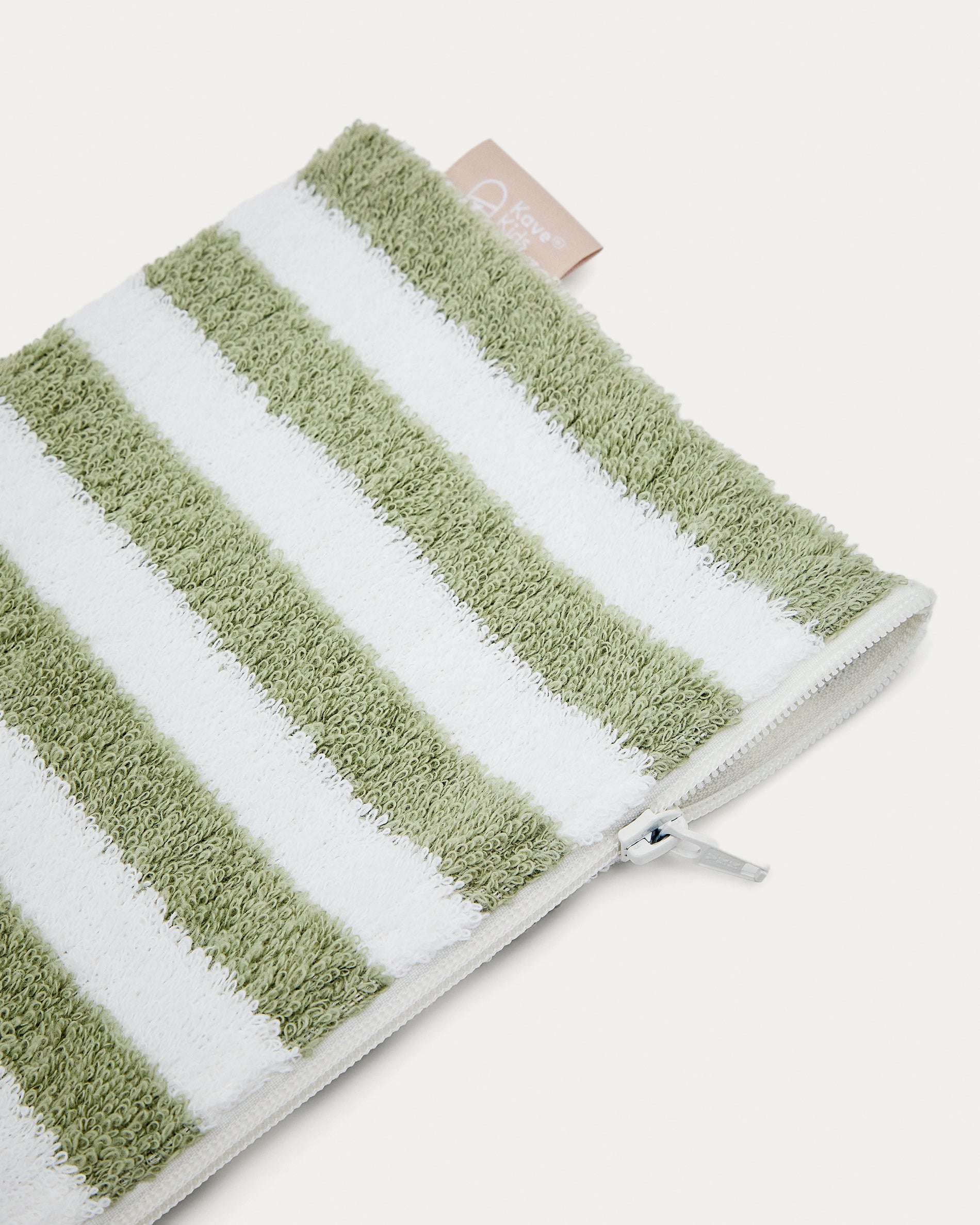 Nuni cotton toiletries bag with green and white stripes - Detail