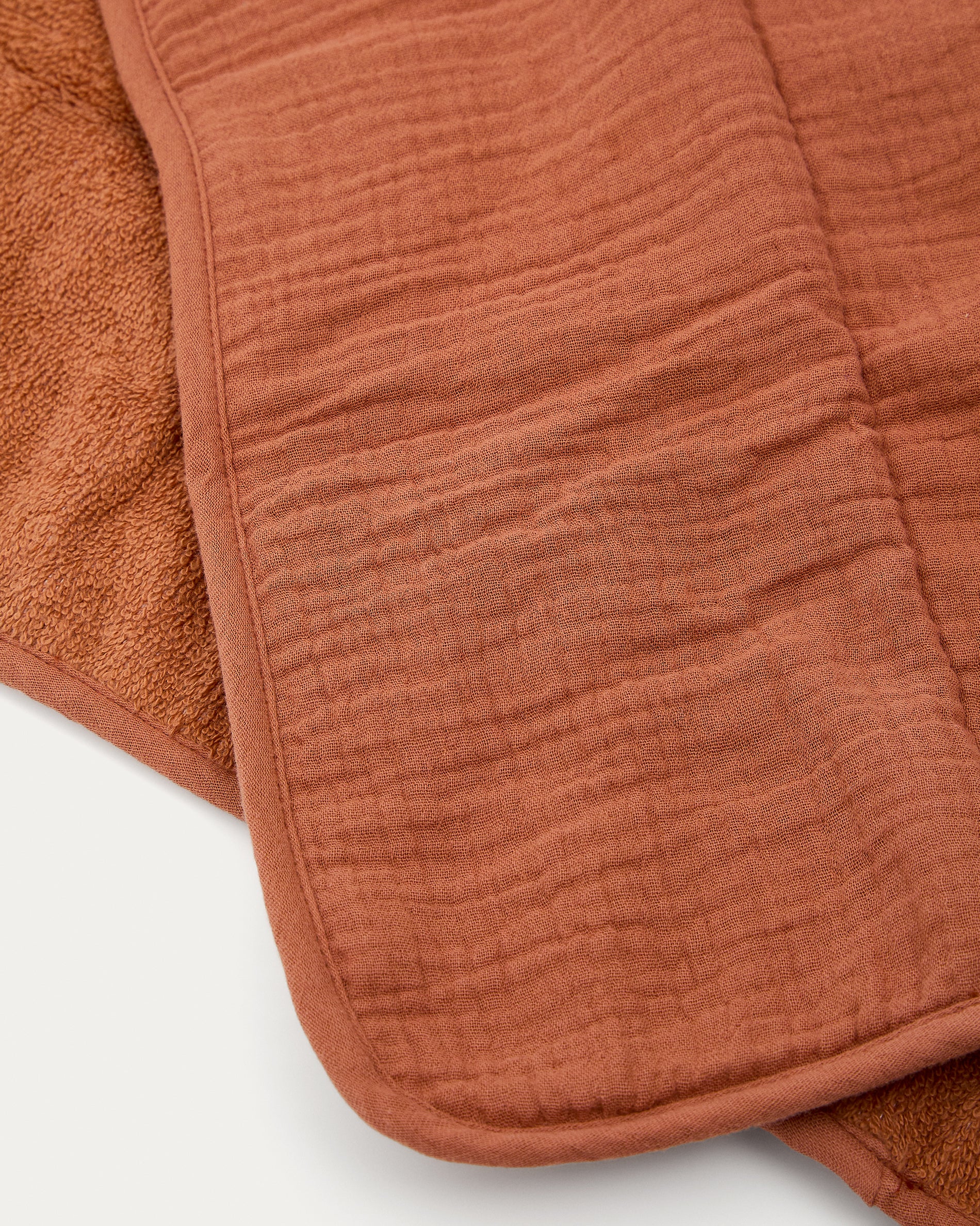 Olna travel changing mat in 100% terracotta cotton - Detail