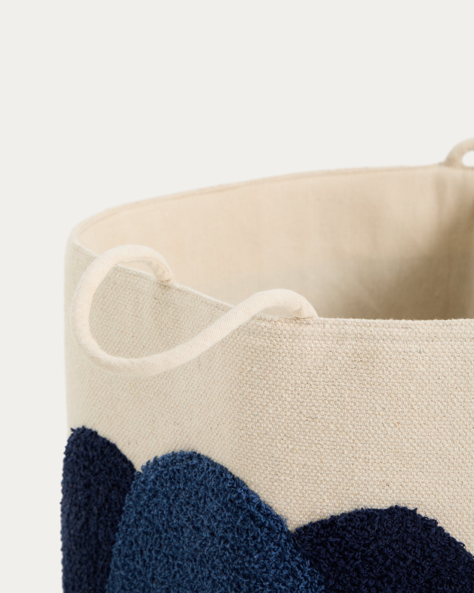 Tandani beige cotton basket with blue elephant 50cm - Detail