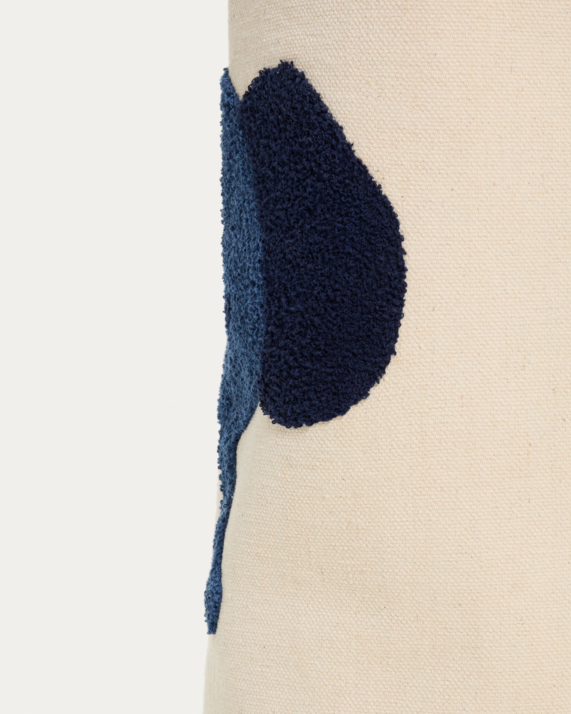 Tandani beige cotton basket with blue elephant 50cm - Detail