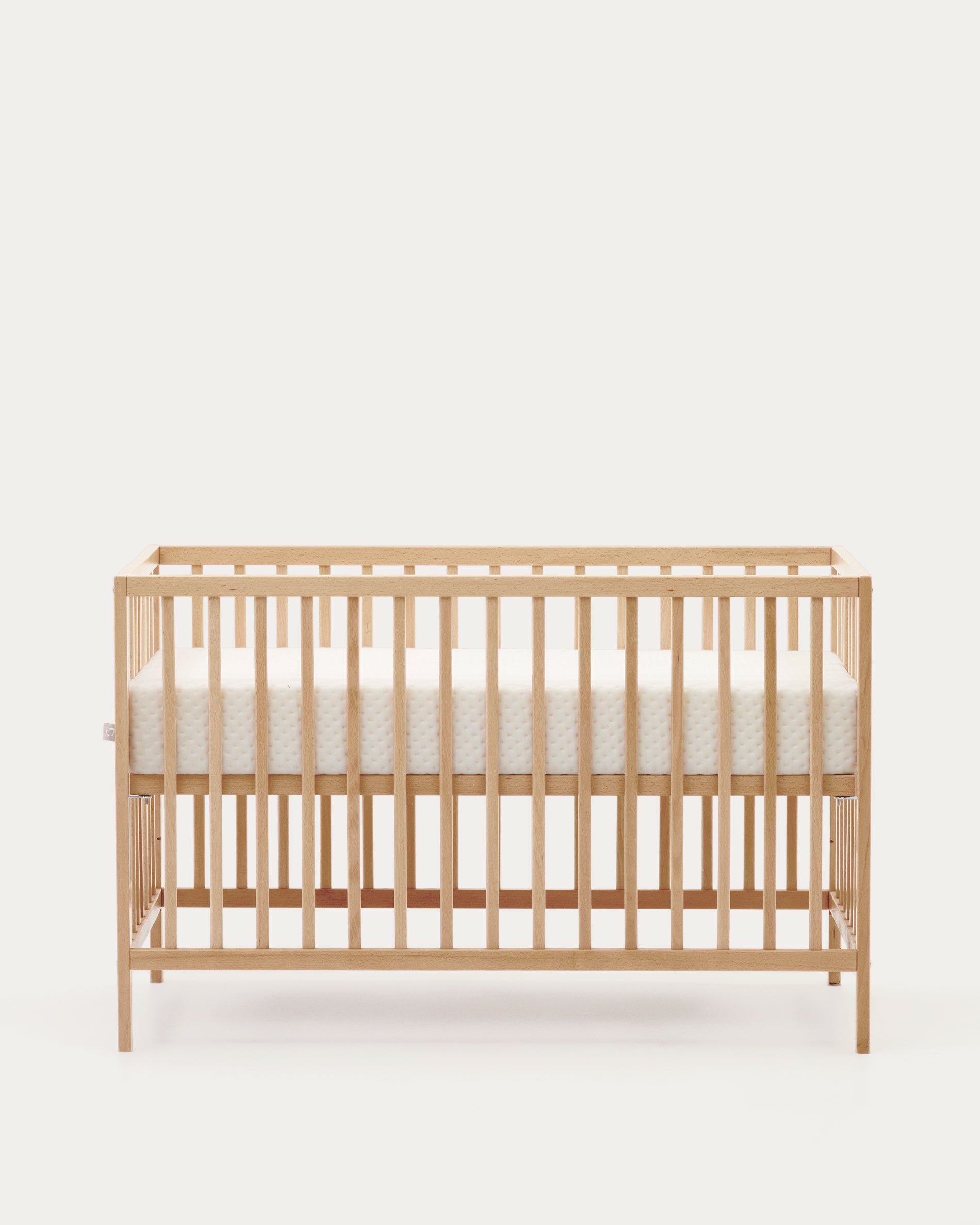 Shantal solid ash wood cot in natural finish, 60 x 120 cm - Product View