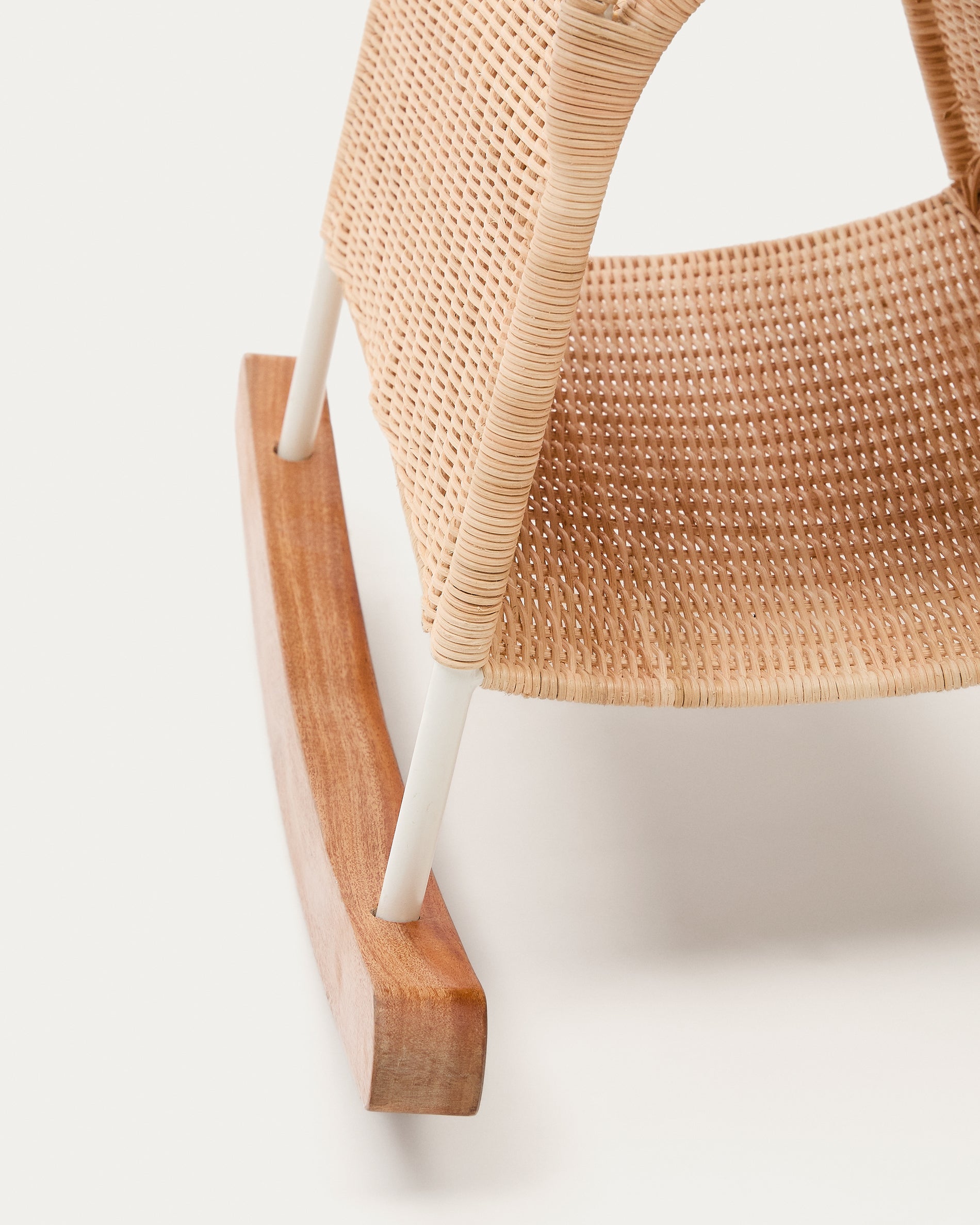Bamban rattan and wooden rocking horse - Detail