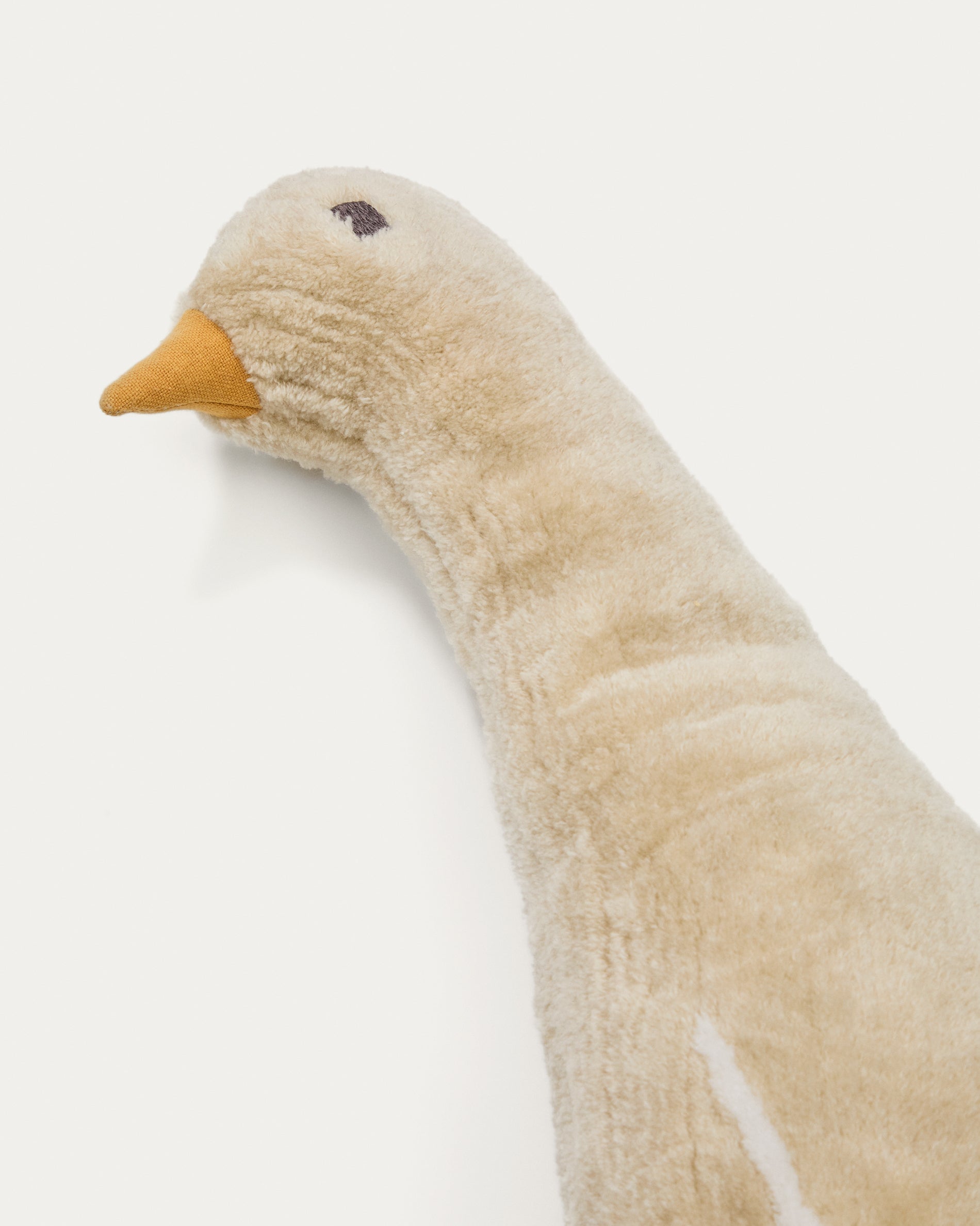 Milu beige, goose-shaped, cotton cushion, 50 cm - Detail