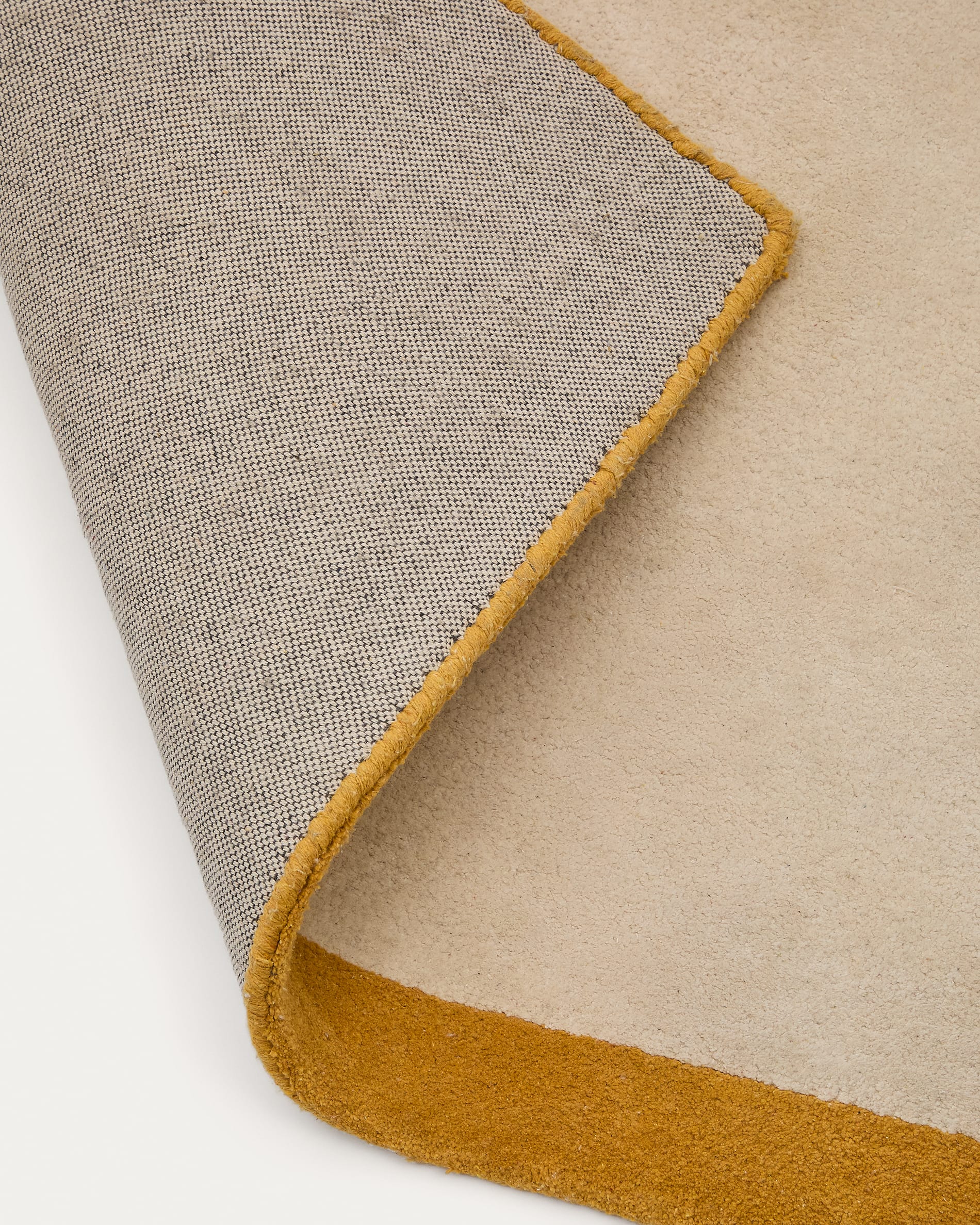 Nalim beige and mustard 100% cotton rug, 90 x 150 cm.