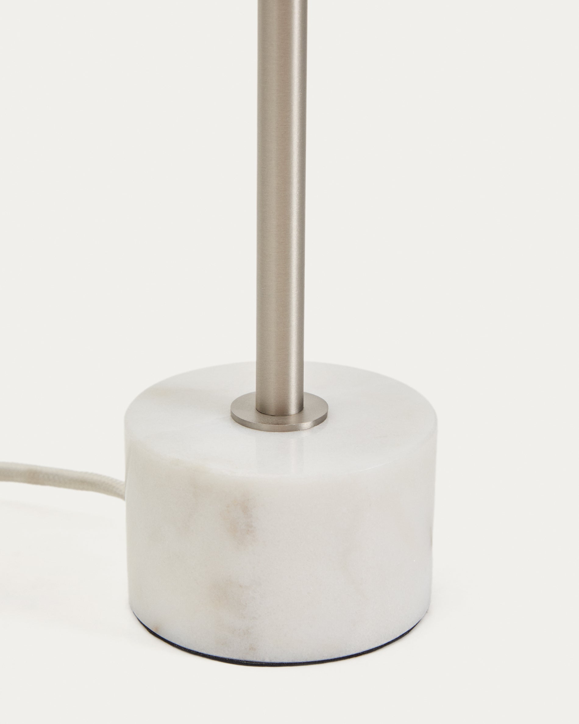 Lynor brushed metal table lamp with white marble base - Detail