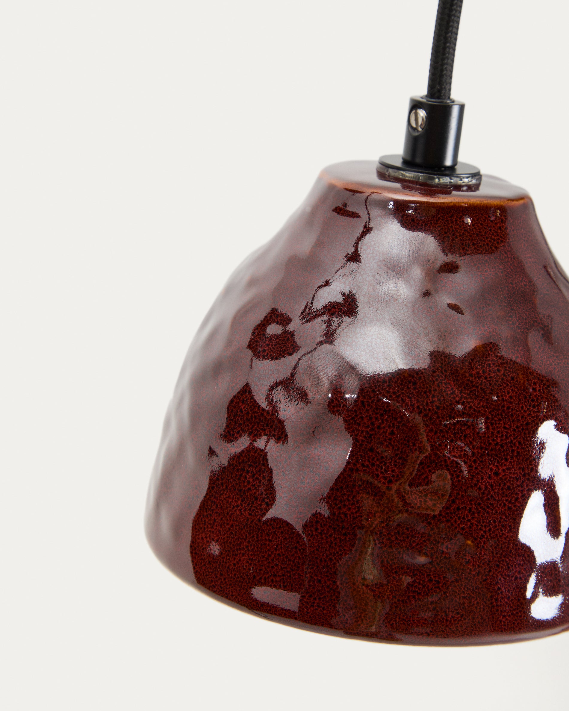 Drava ceiling lamp in burgundy ceramic - Detail
