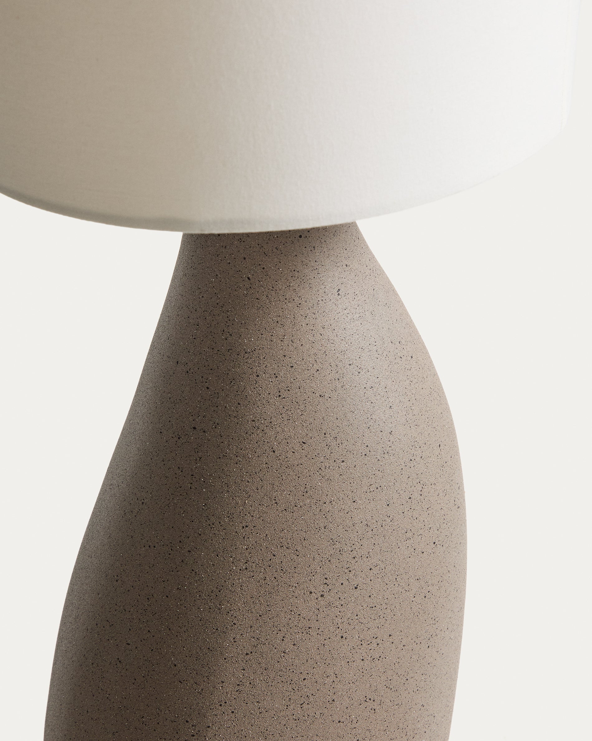 Viona large table lamp with textured stone effect and cotton lampshade - Detail