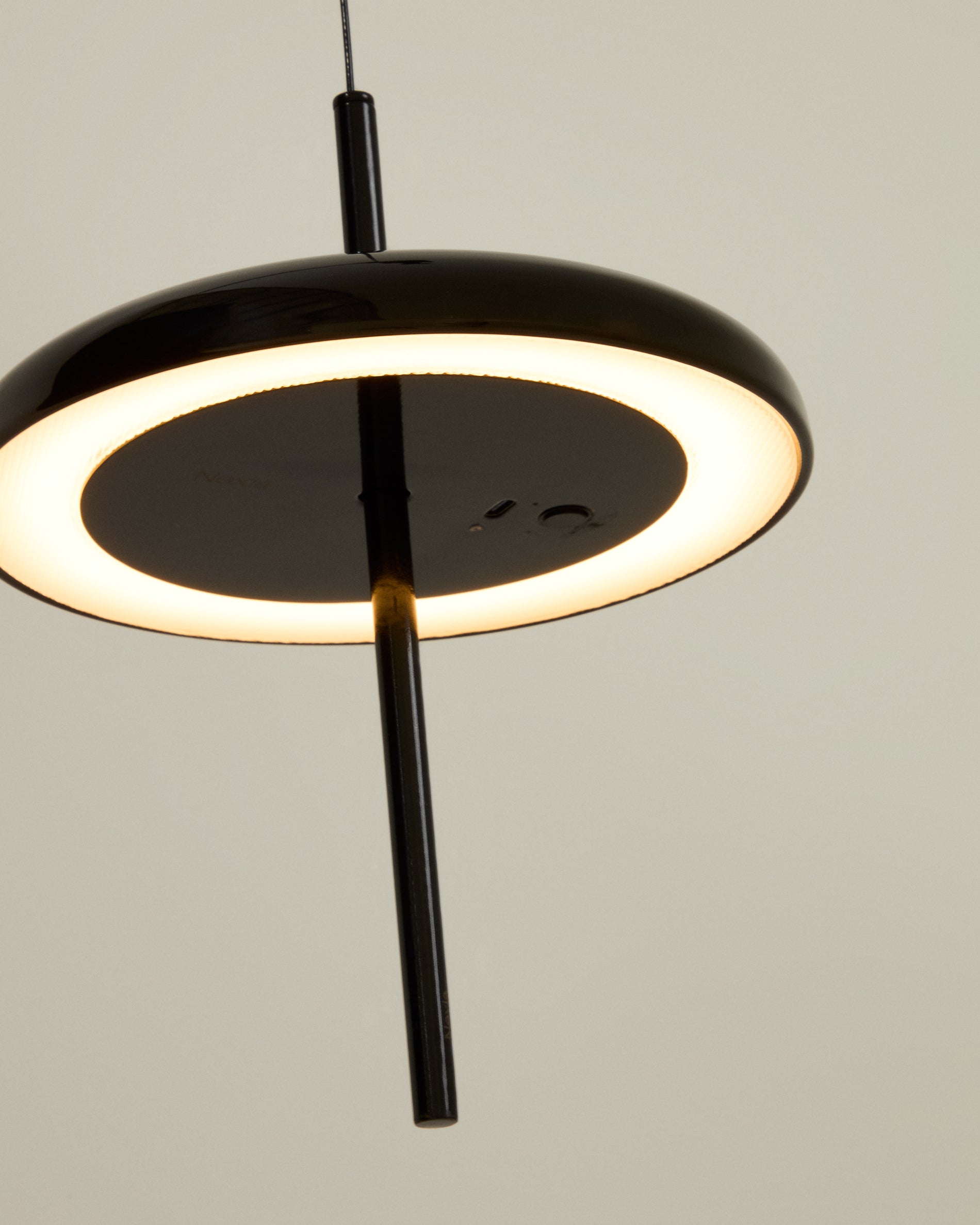 Porte black aluminium portable ceiling lamp Ø 16 cm - Detail