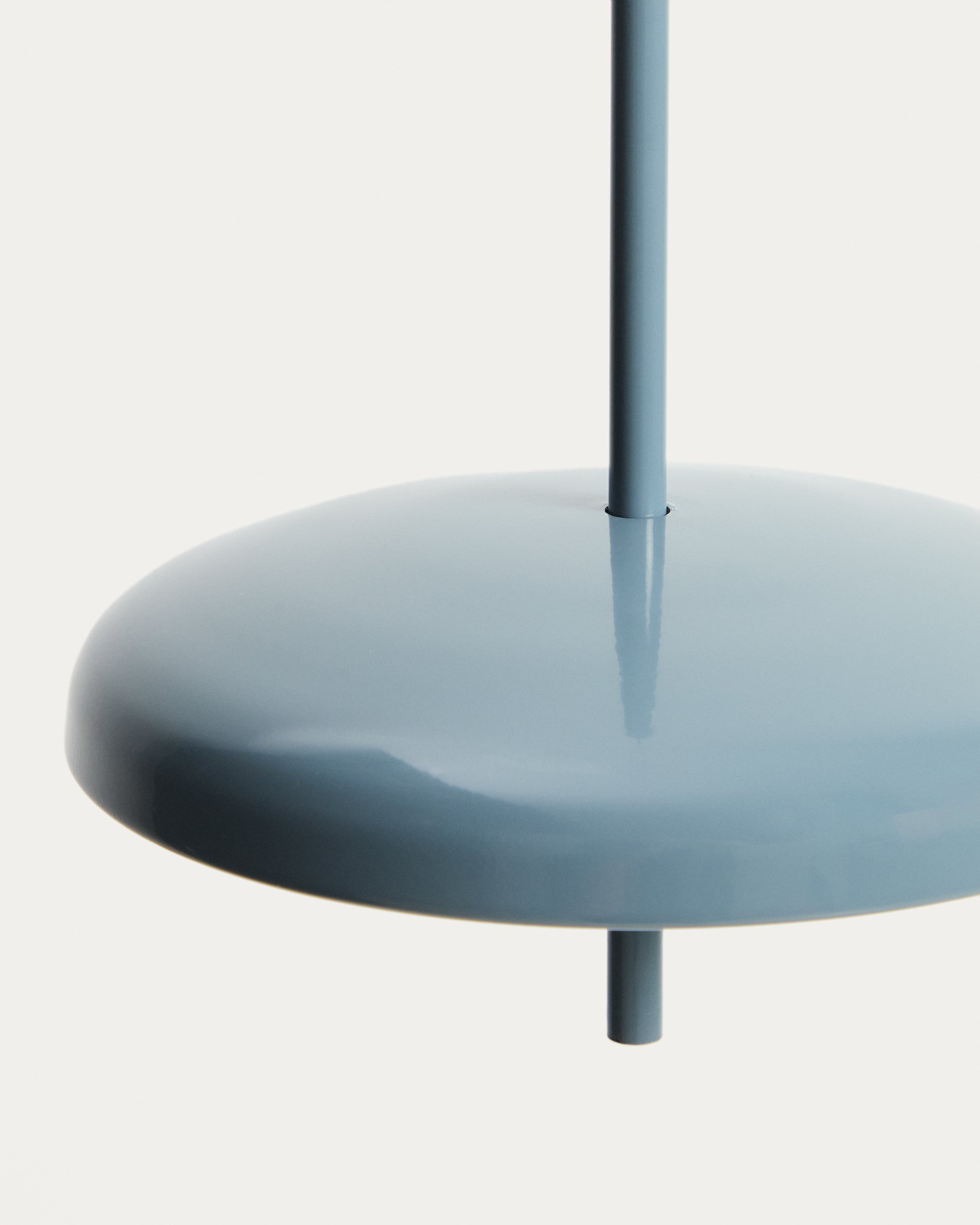 Porte blue aluminium portable ceiling lamp Ø 16 cm - Detail