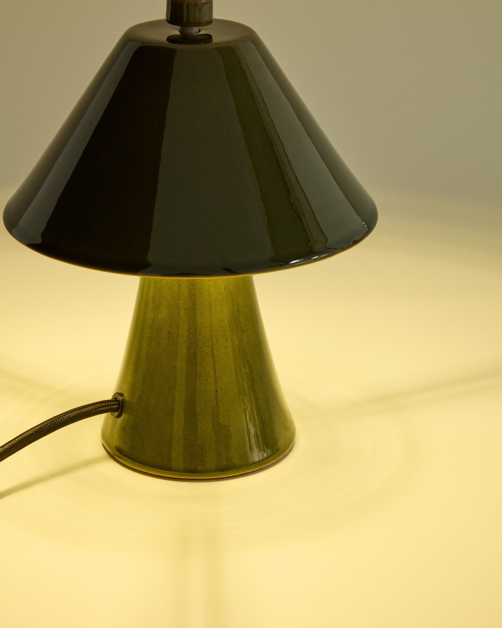 Ceren green ceramic ceiling lamp 13 cm - Detail