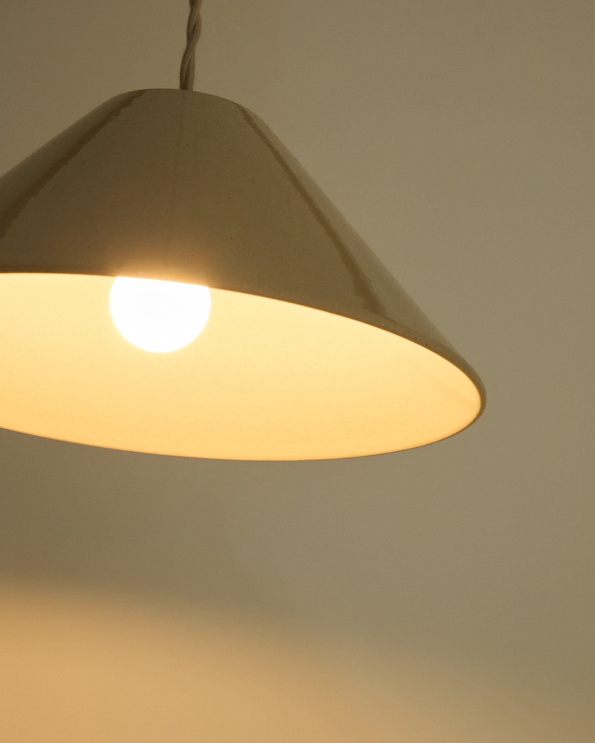 Ceren beige ceramic ceiling lamp - Detail
