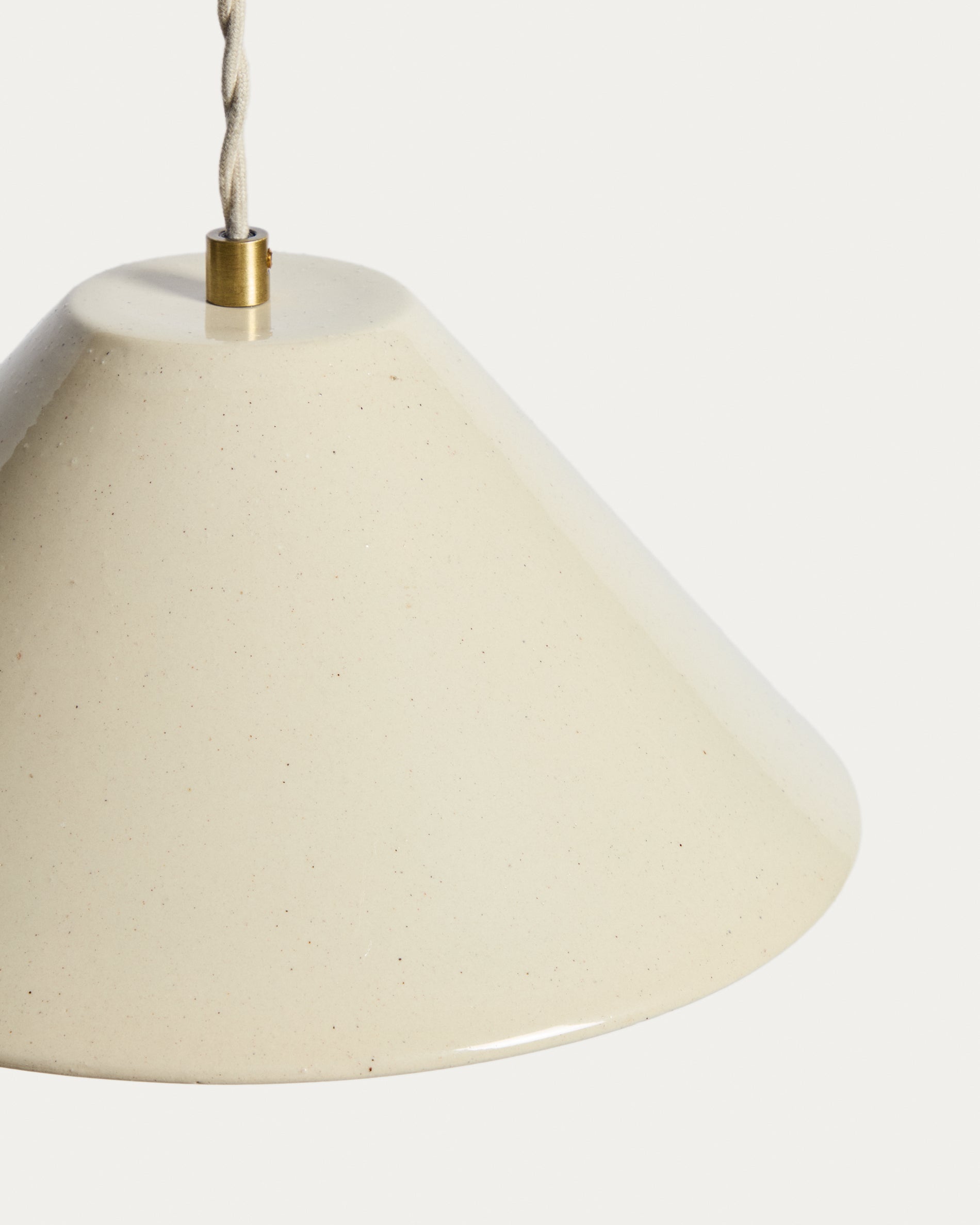 Ceren beige ceramic ceiling lamp - Detail