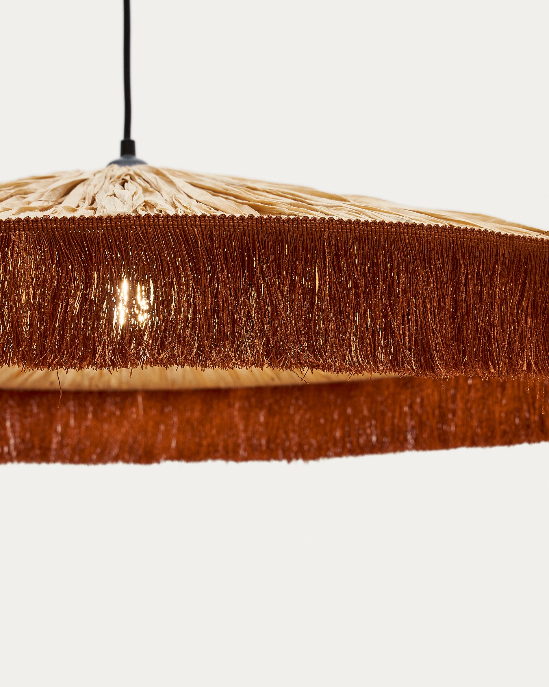 Pollensa ceiling lamp in natural raffia and terracotta fringes, Ø 75 cm - Detail