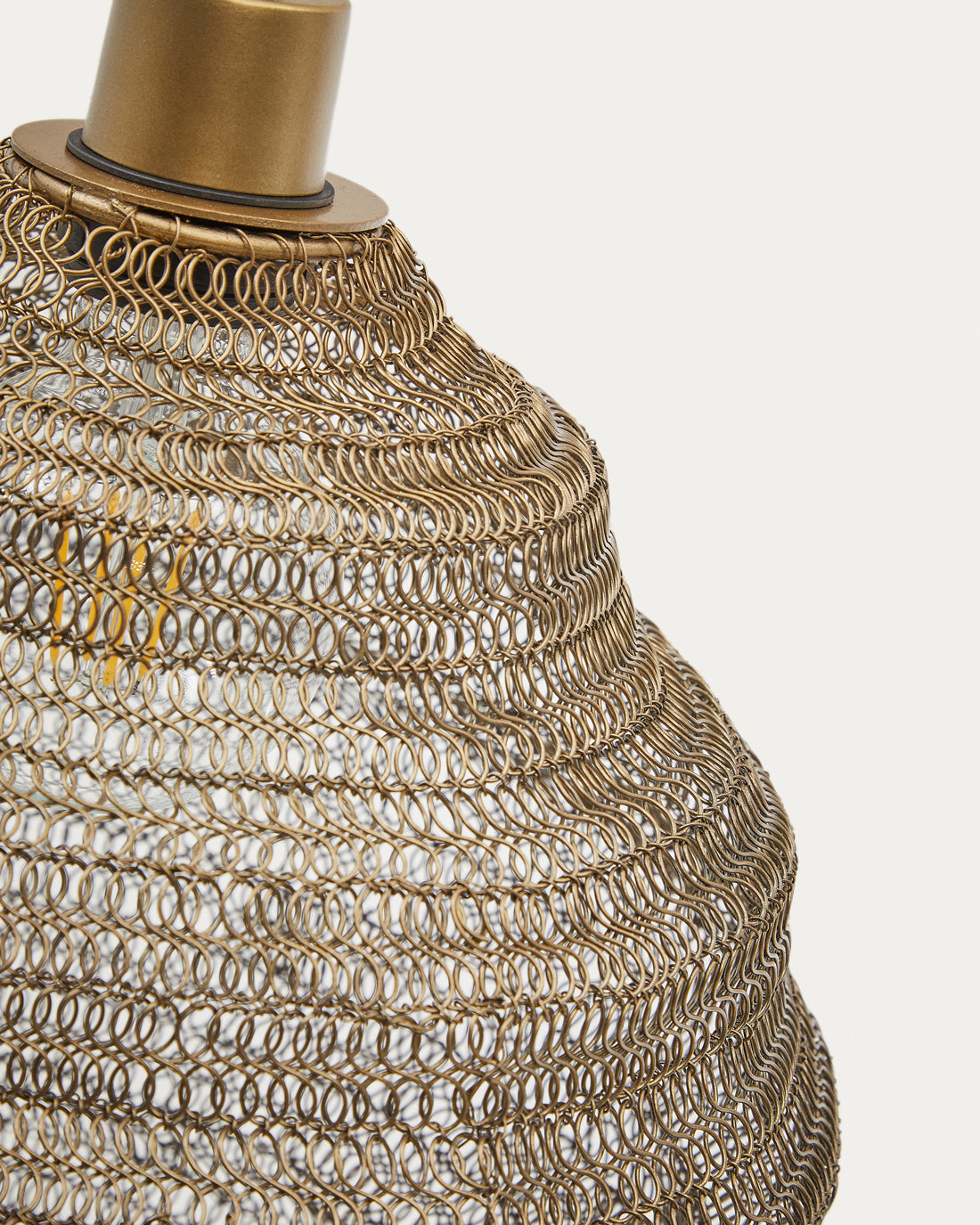 Sarraco gold metal ceiling lamp Ø 30 cm - Detail