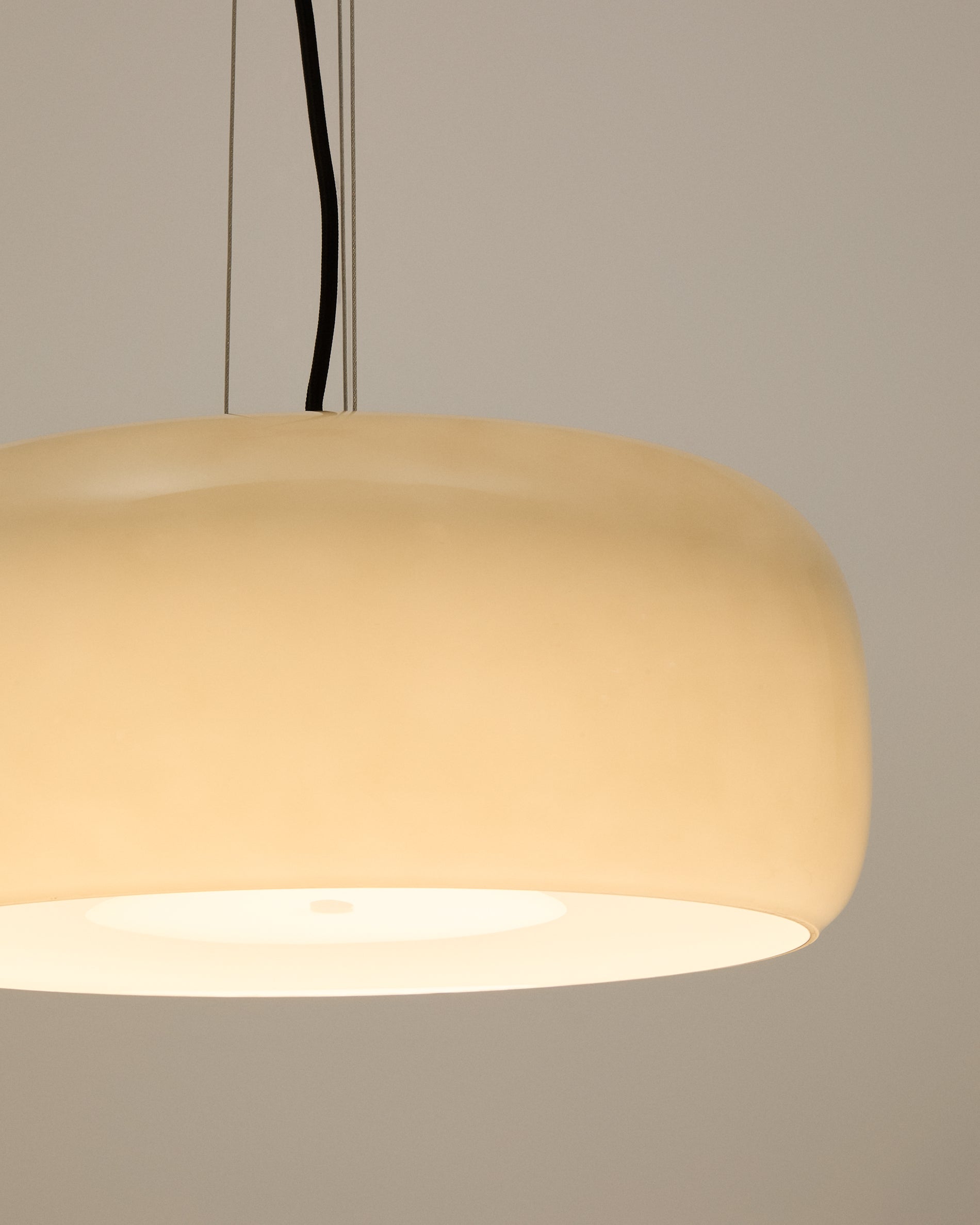 Reig light-grey, glass ceiling lamp, Ø 38 cm - Detail