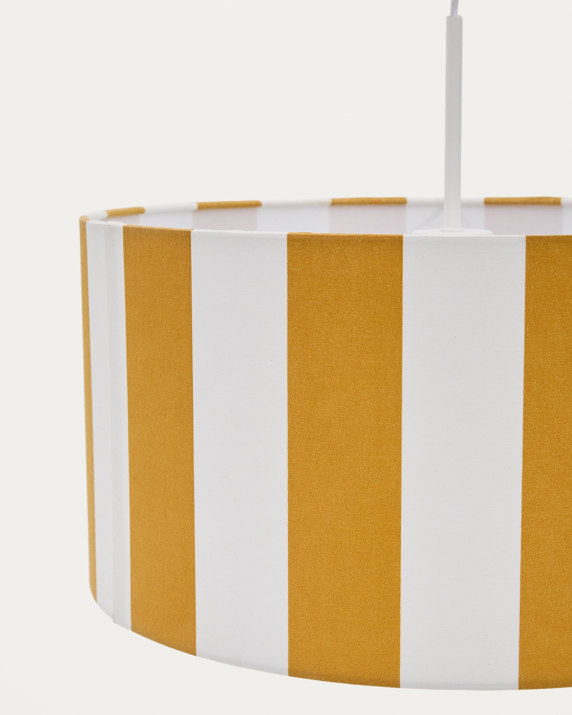 Ciral ceiling lamp shade with yellow and white stripes, Ø 40 cm - Detail