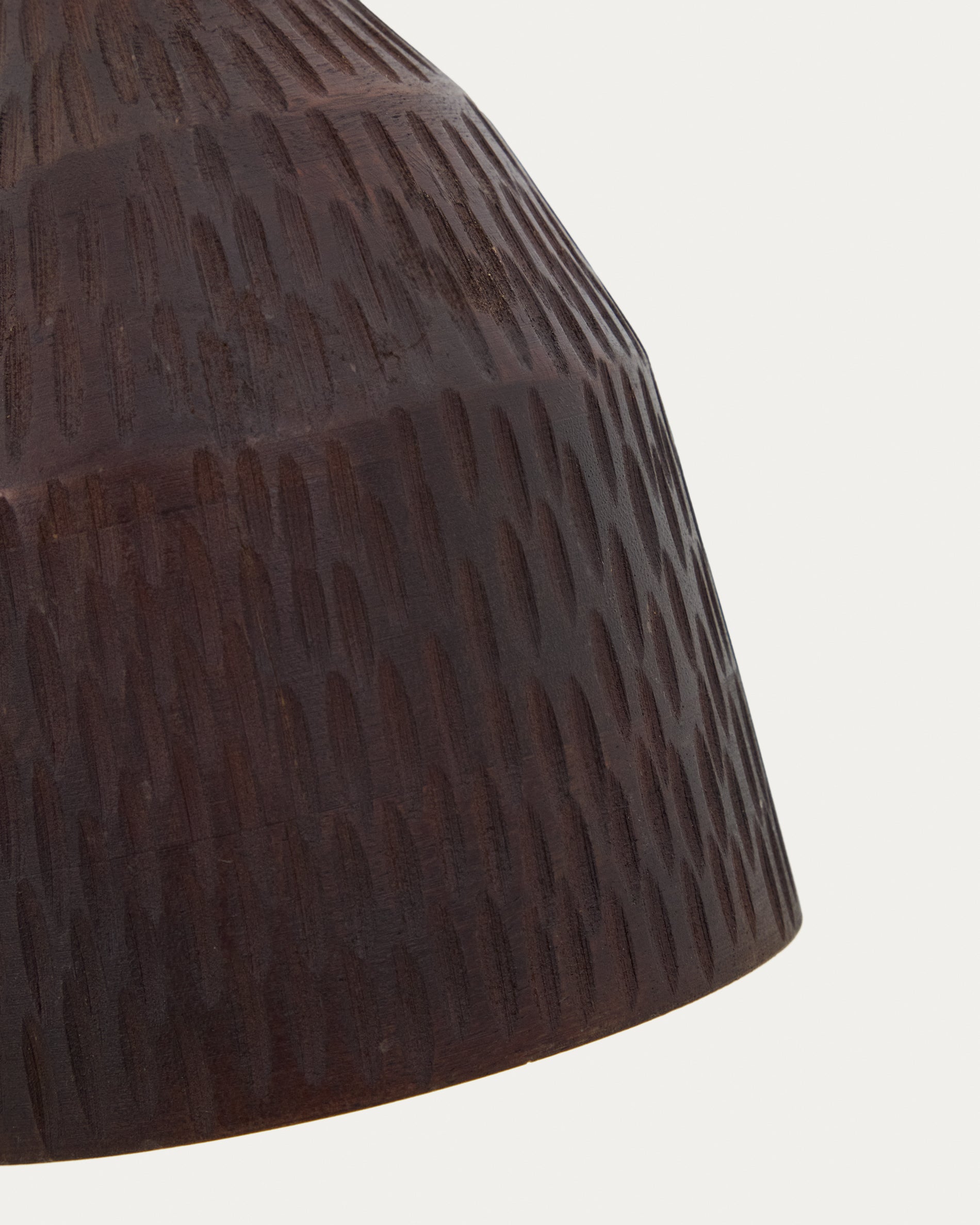 Amire elongated wooden ceiling lamp in a black finish, Ø 15 cm - Detail
