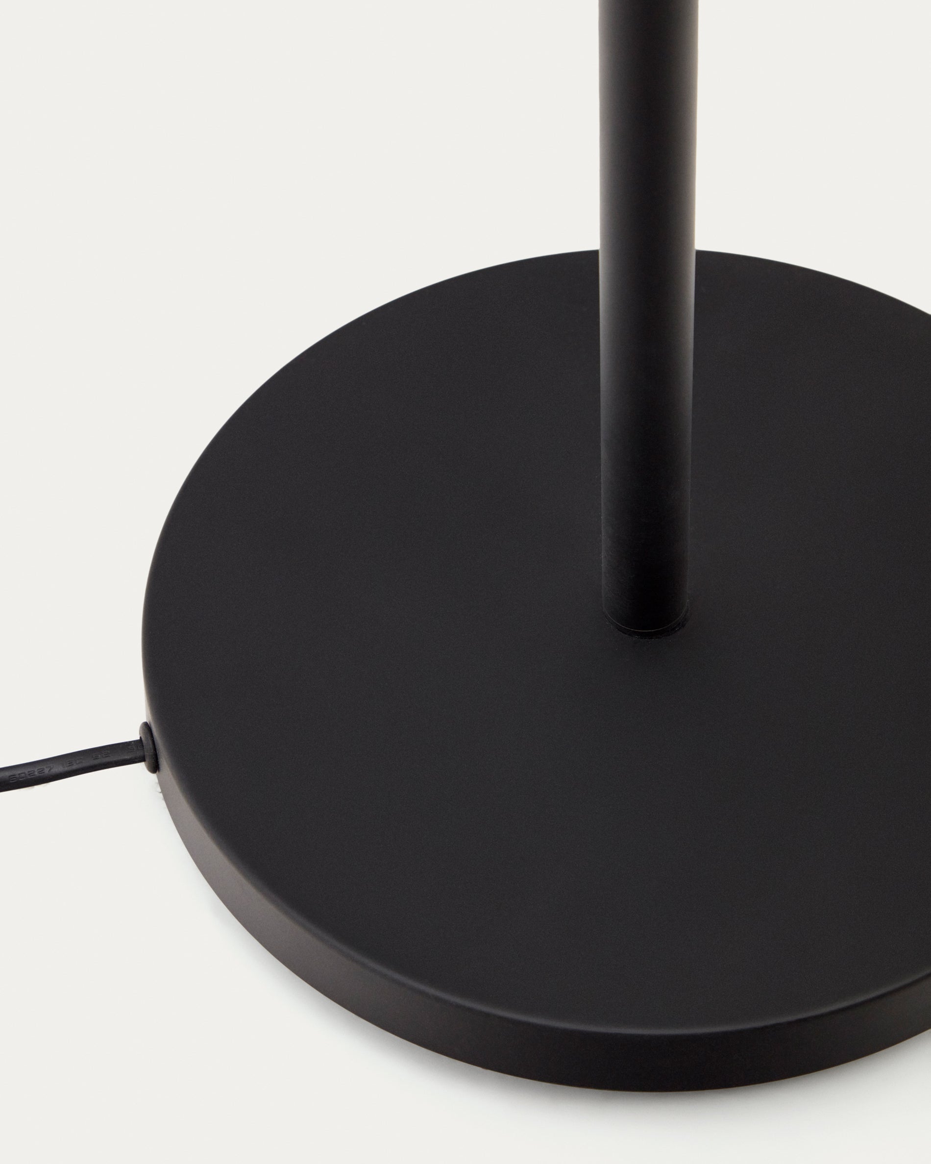Vauxall floor lamp made of metal and frosted glass - Detail