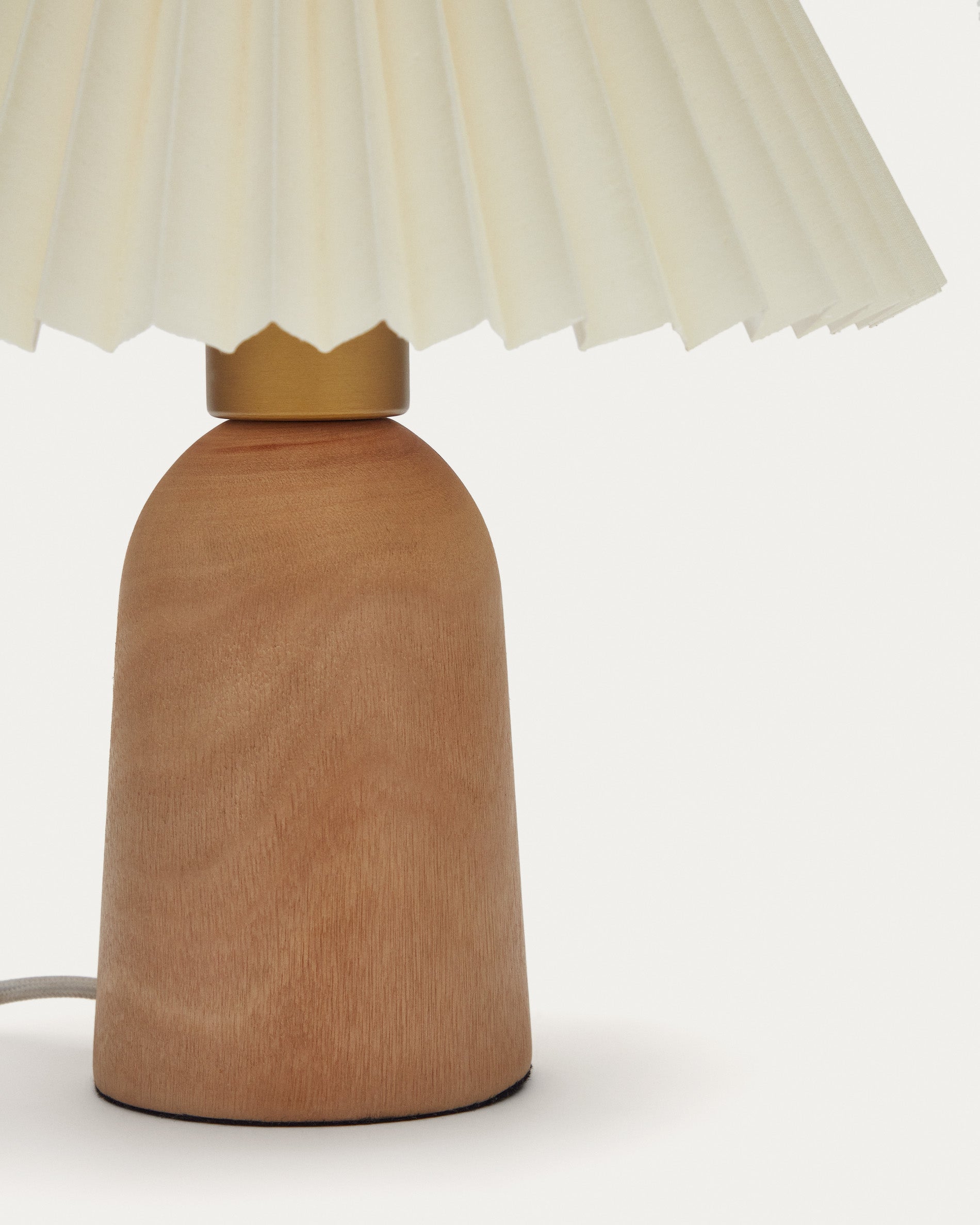 Benicarlo table lamp in wood with a natural, beige finish - Detail