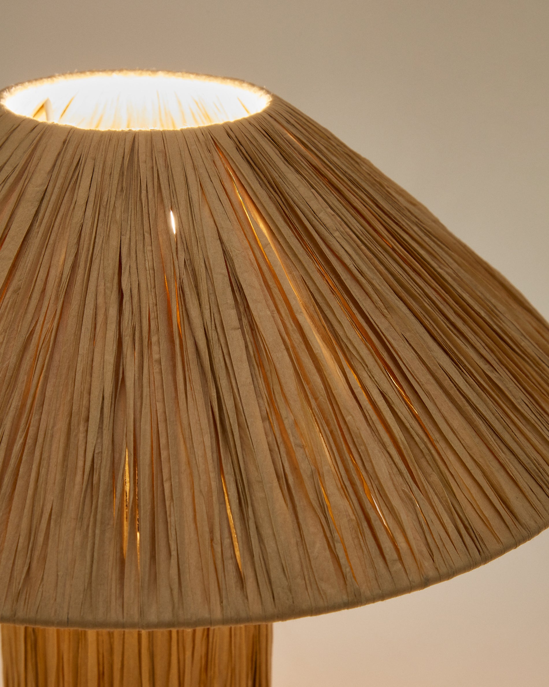 Samse table lamp in natural raffia - Detail