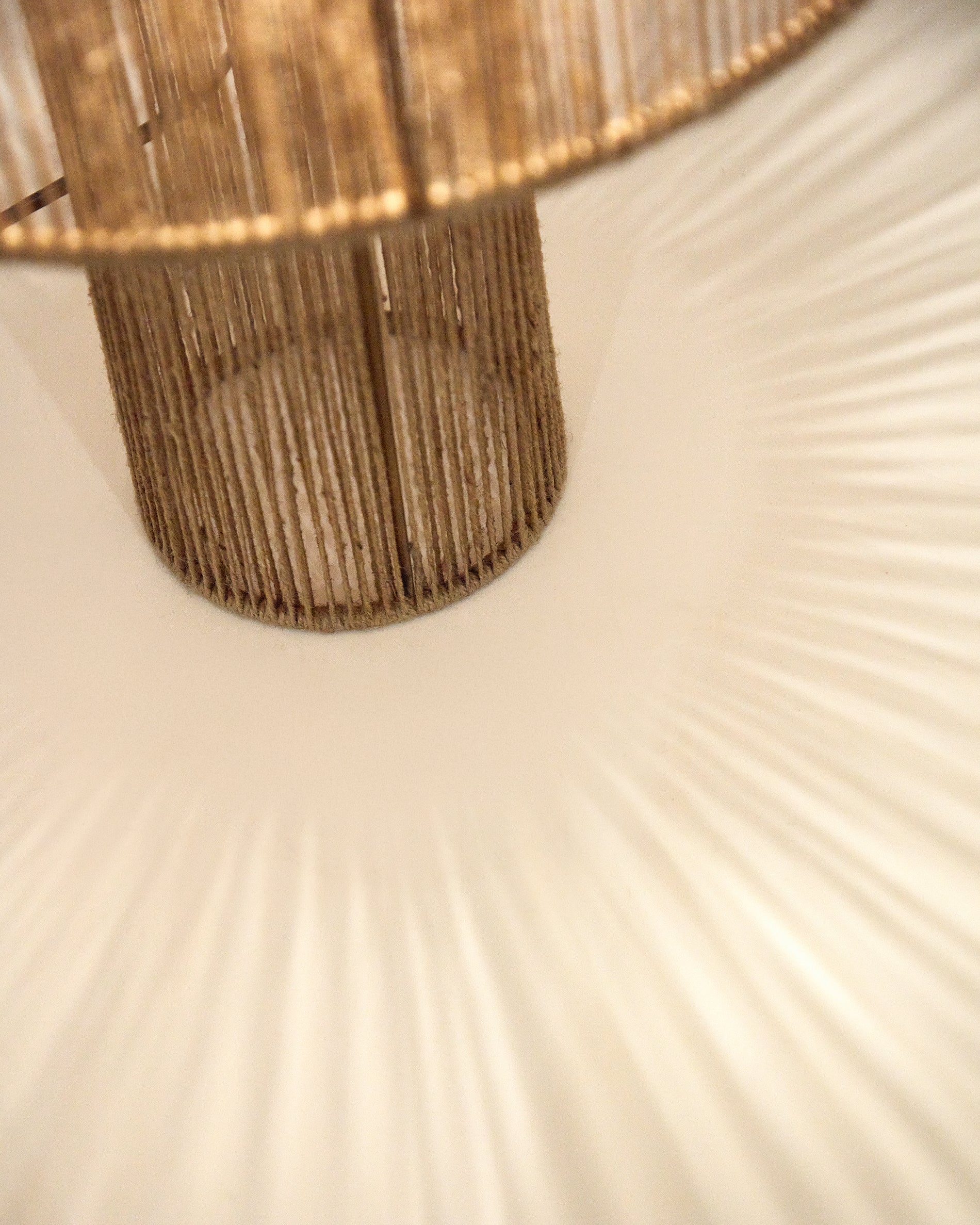 Pontos table lamp in jute with a natural finish - Detail