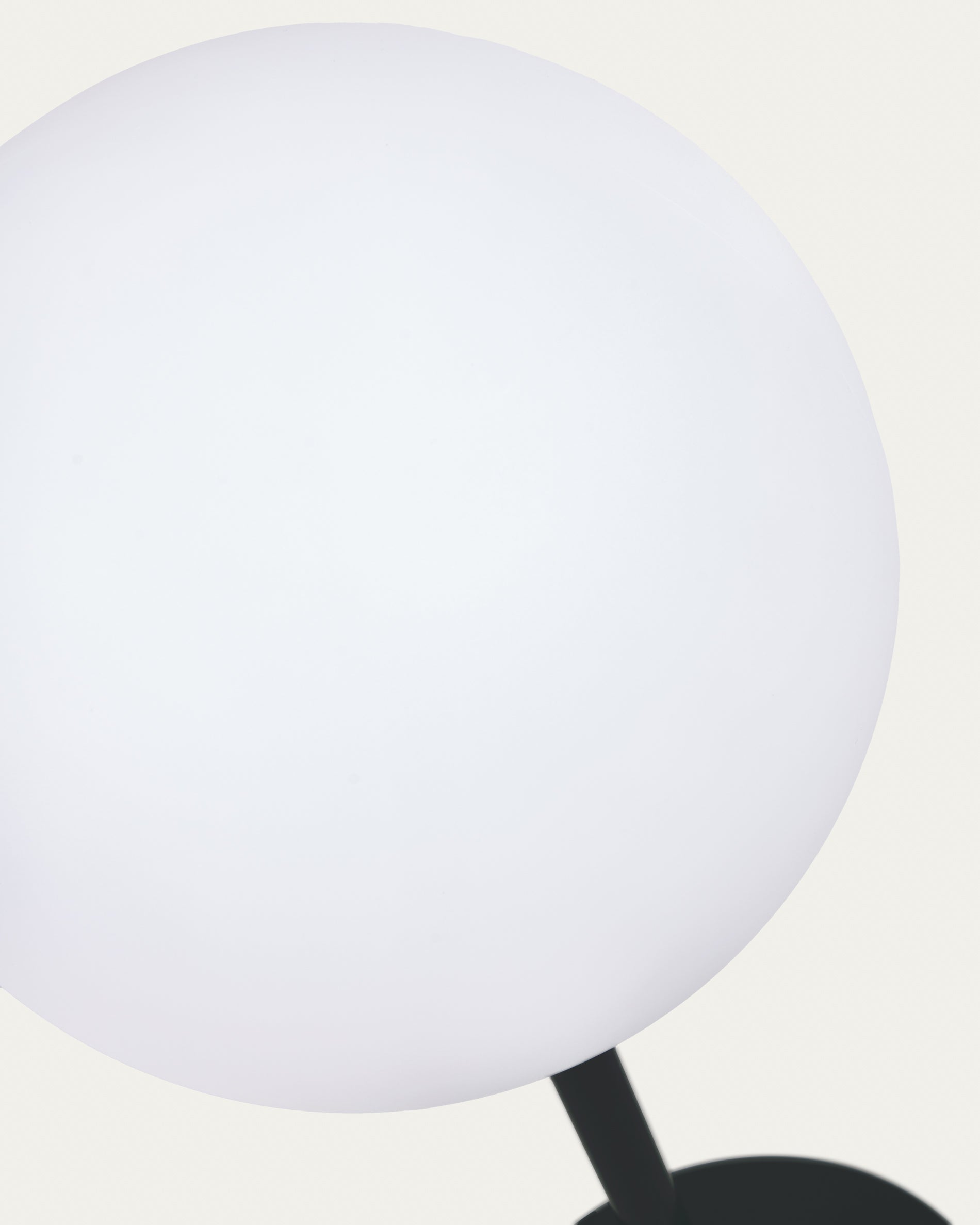 Dinesh outdoor table lamp in black aluminium 40 cm - Detail