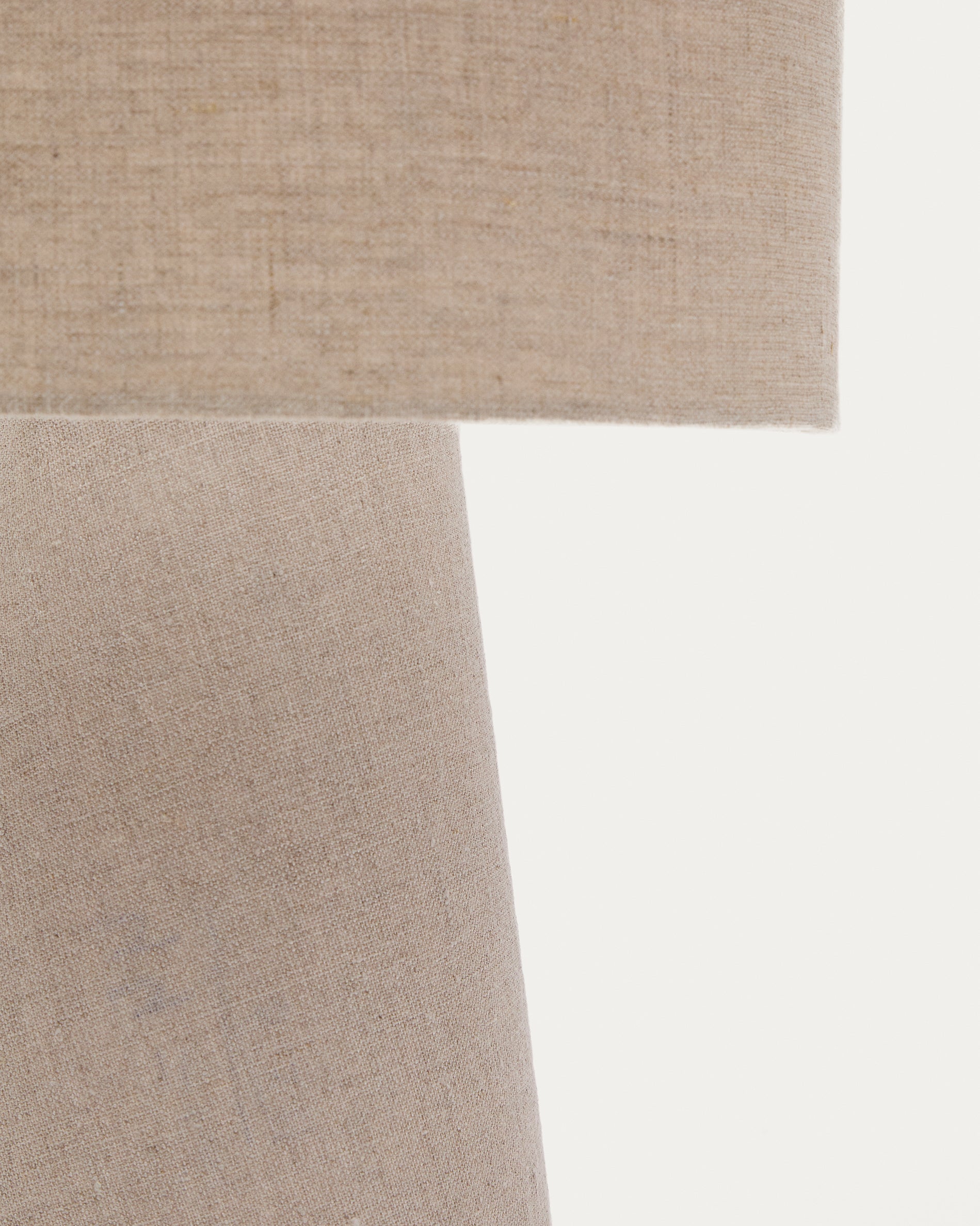 Algaida table lamp in grey fabric - Detail