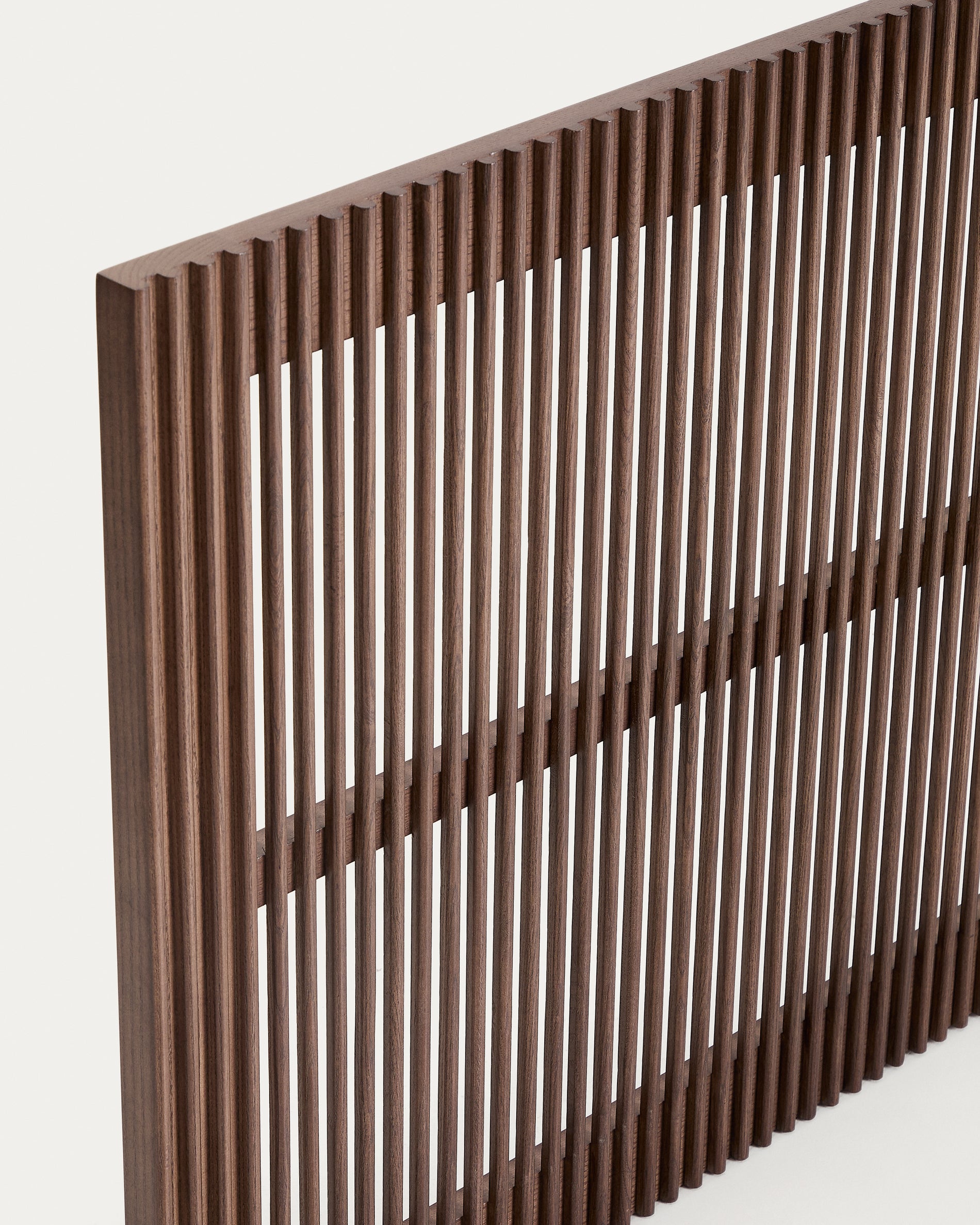 Beyla solid ash wood headboard with walnut finish for 180cm bed FSC 100% - Detail