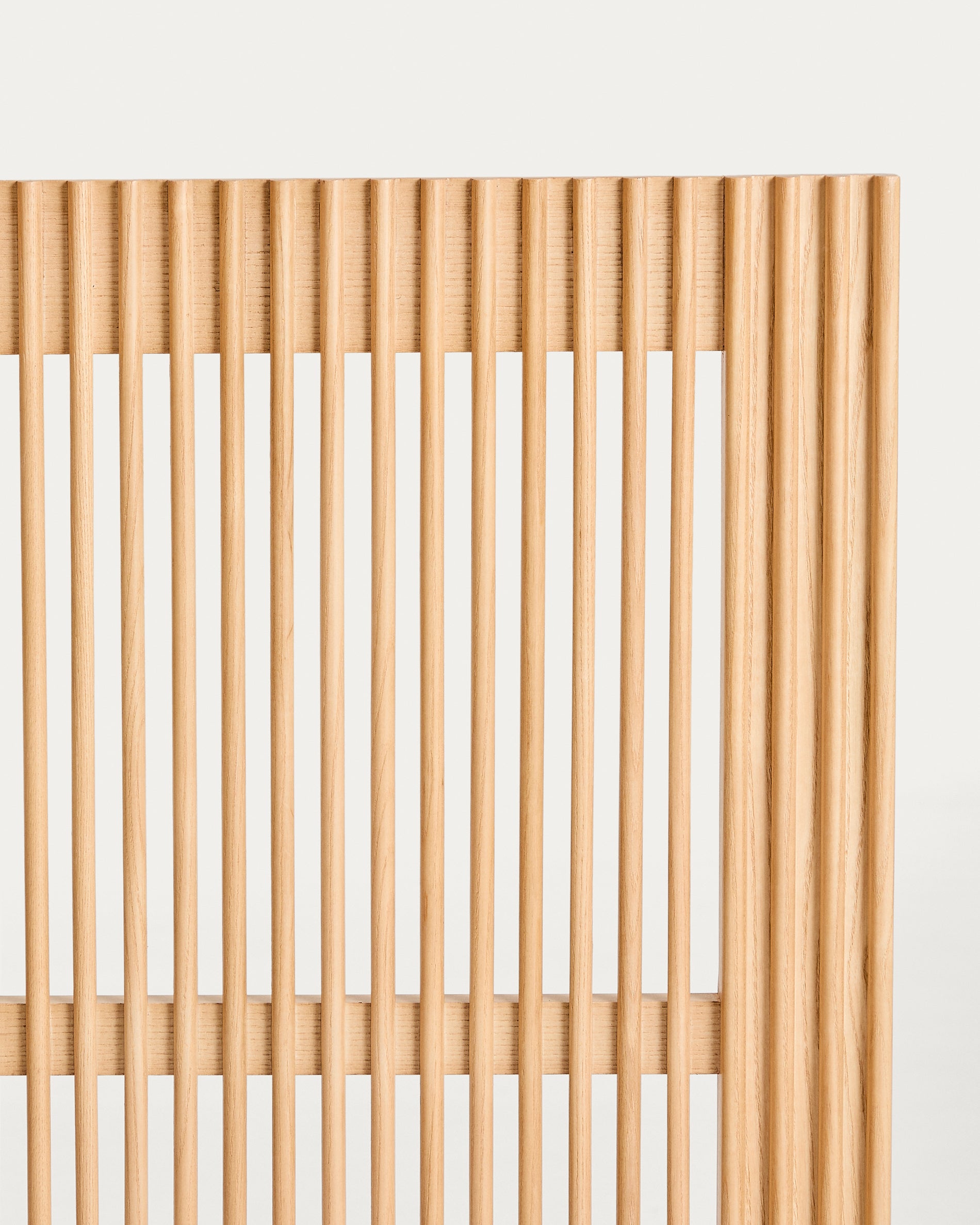 Beyla solid oak wood headboard for 180cm bed FSC 100% - Detail