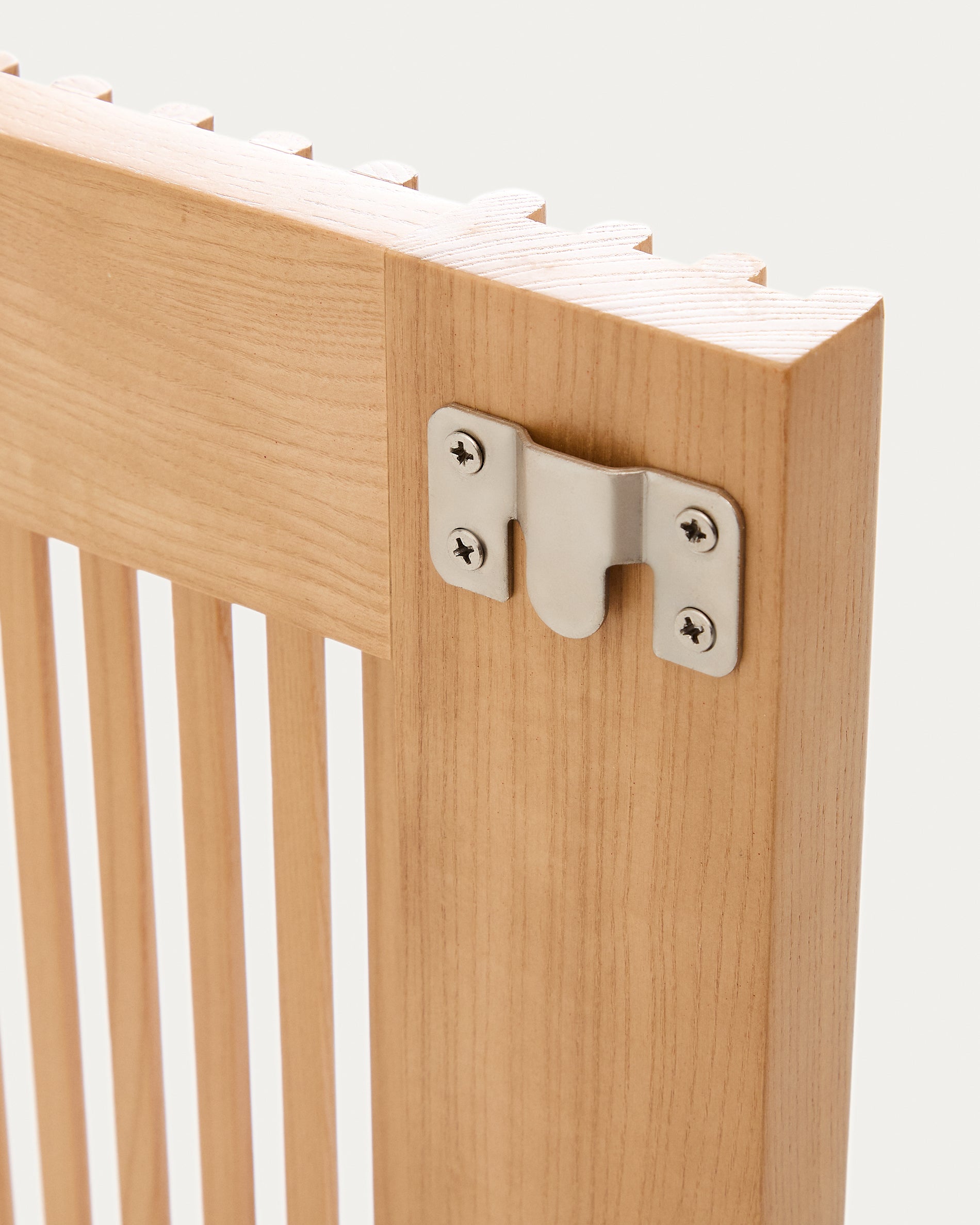 Beyla solid oak wood headboard for 180cm bed FSC 100% - Detail