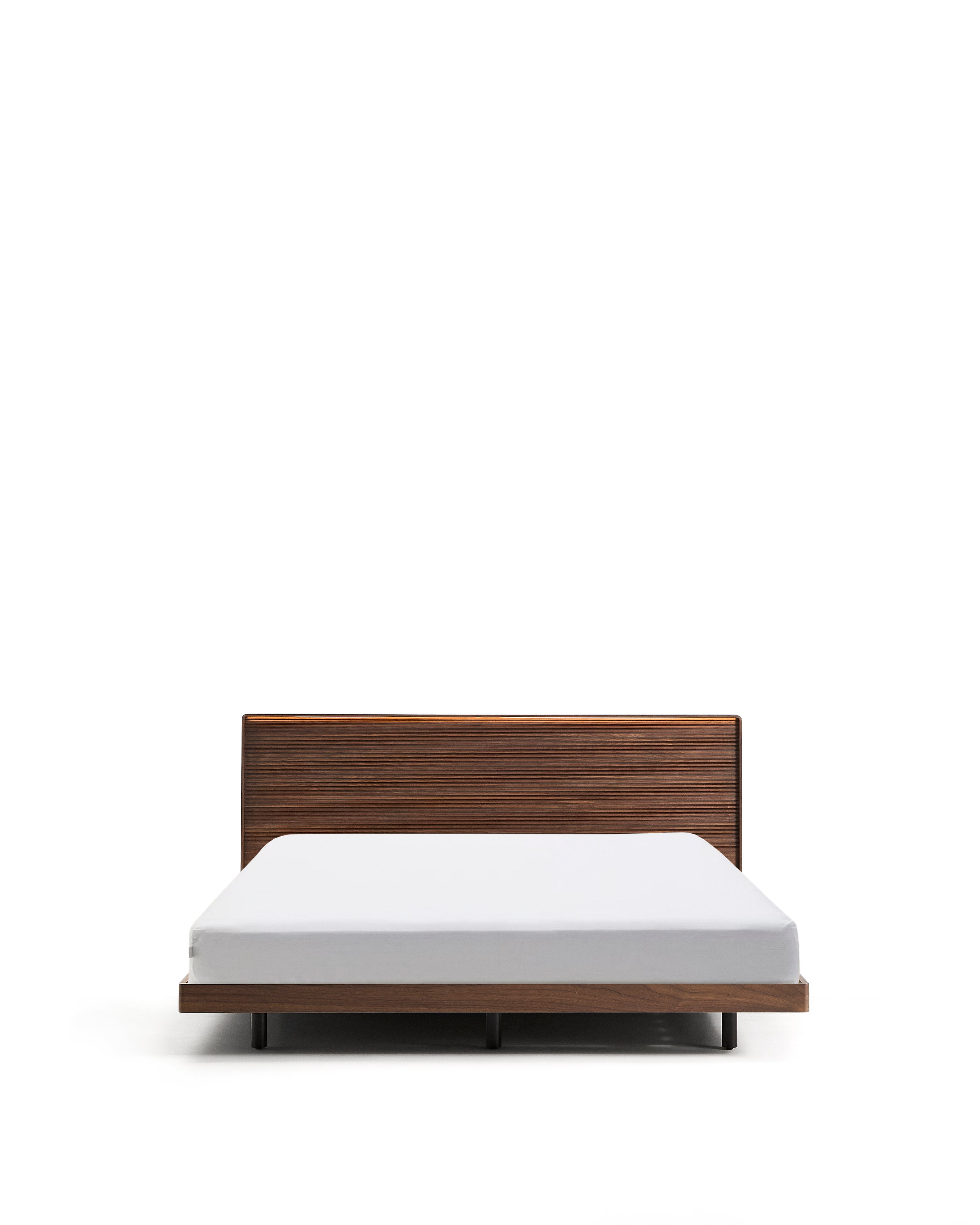 M00086ADUKW09_0V02_HR