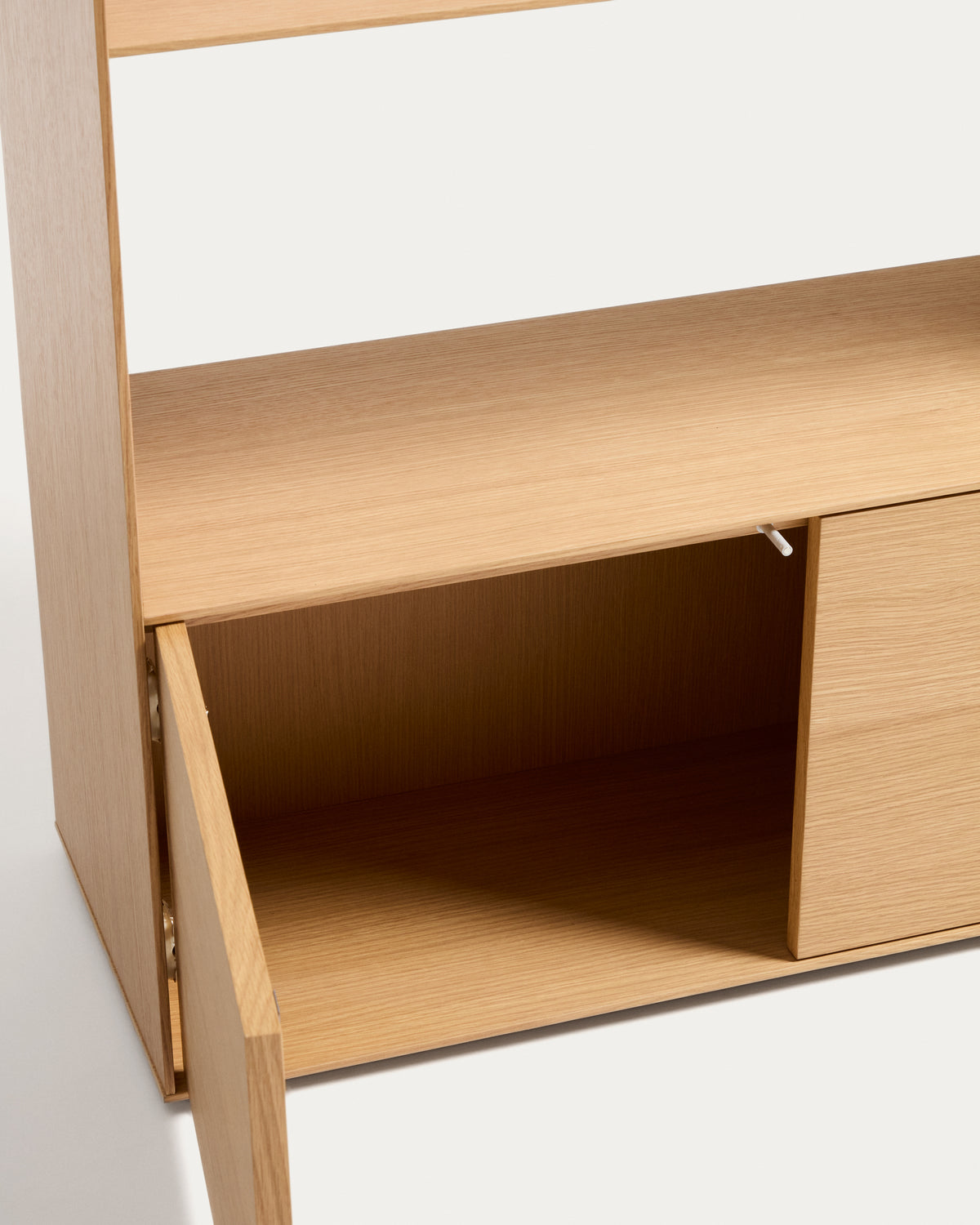 Visala with 1 visible shelf oak veneer shelf 90 x 106 cm FSC 100% - Detail