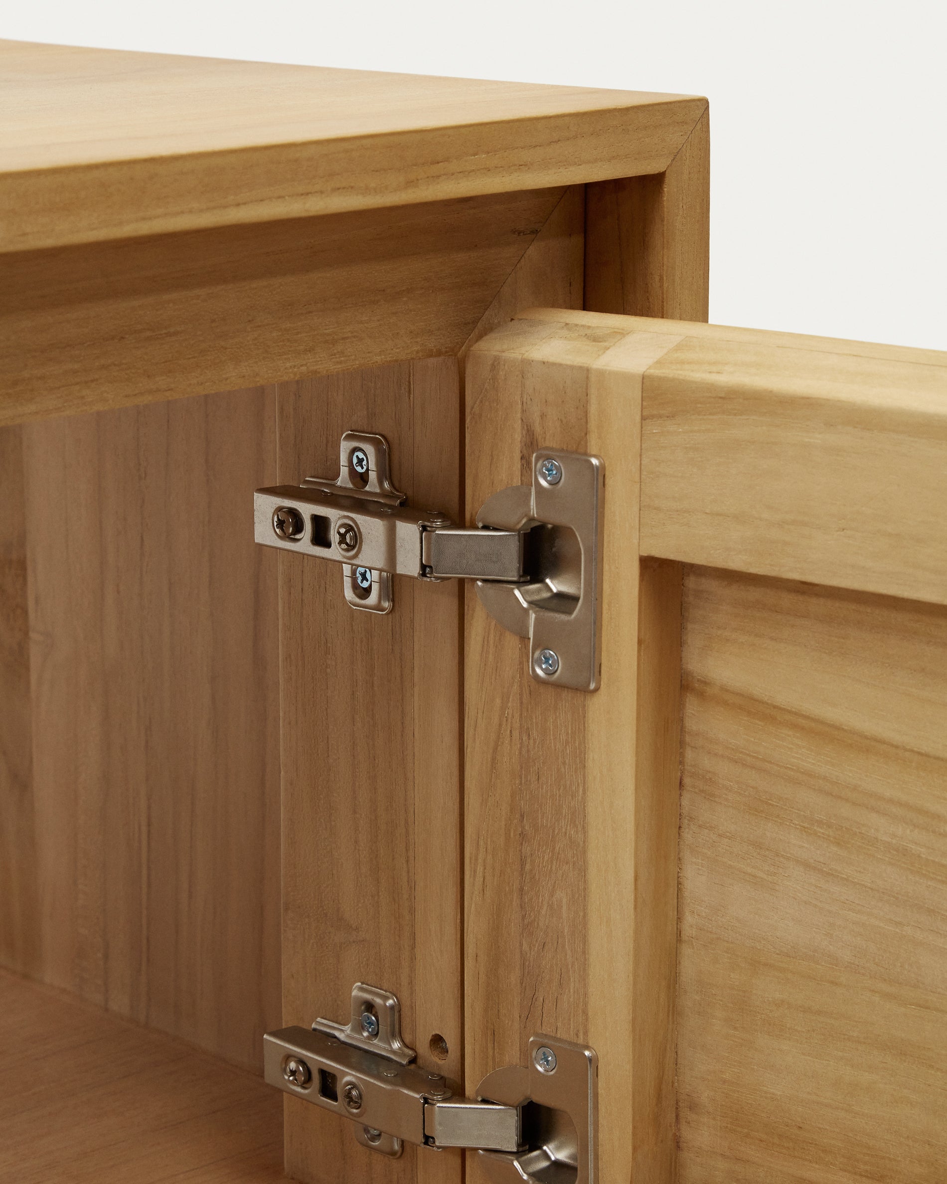 Yenit bathroom furniture in solid teak wood with a natural finish, 120 x 45 cm - Detail