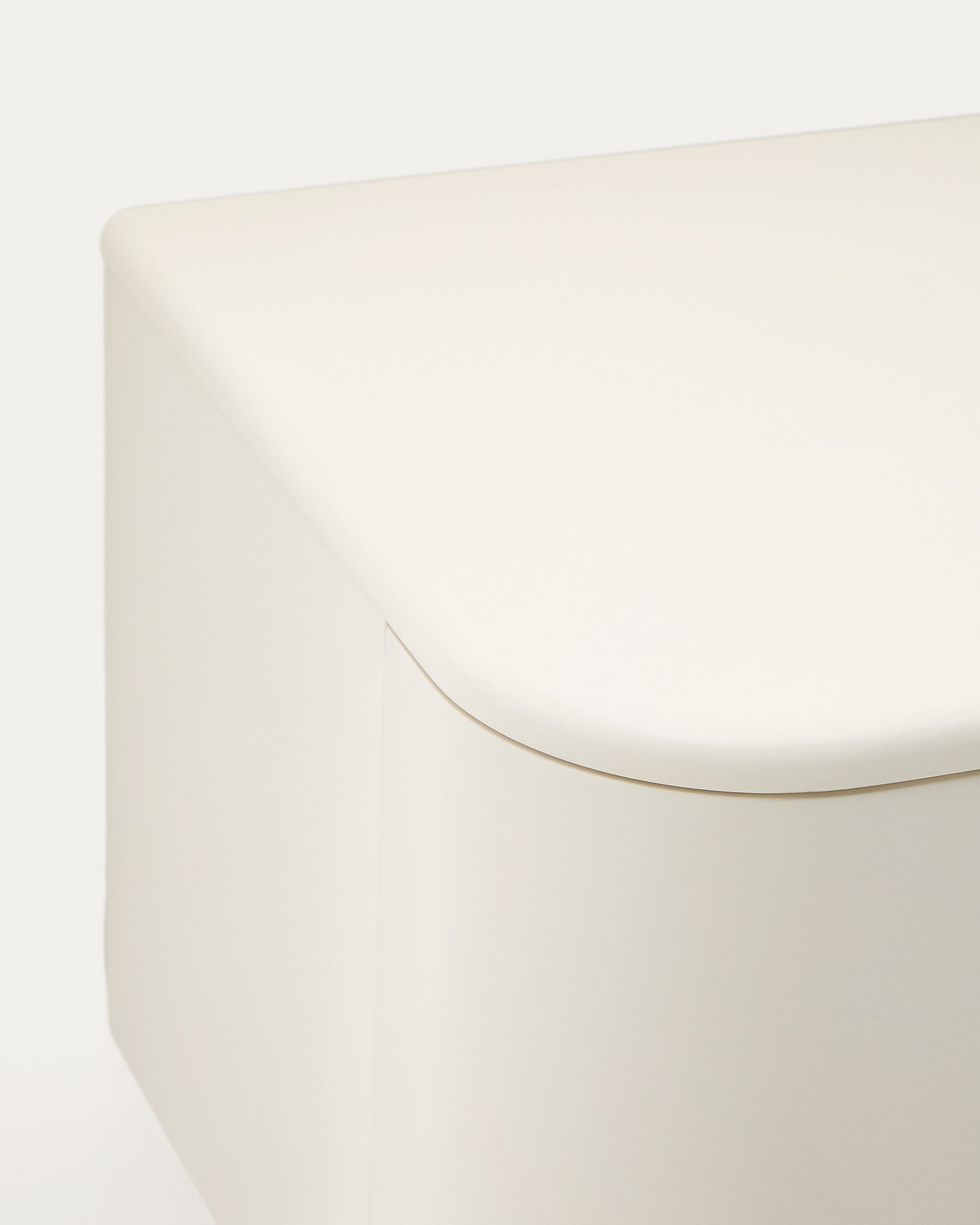 Salaya bathroom furniture in lacquered beige ash laminated plywood 90 x 45 cm - Detail