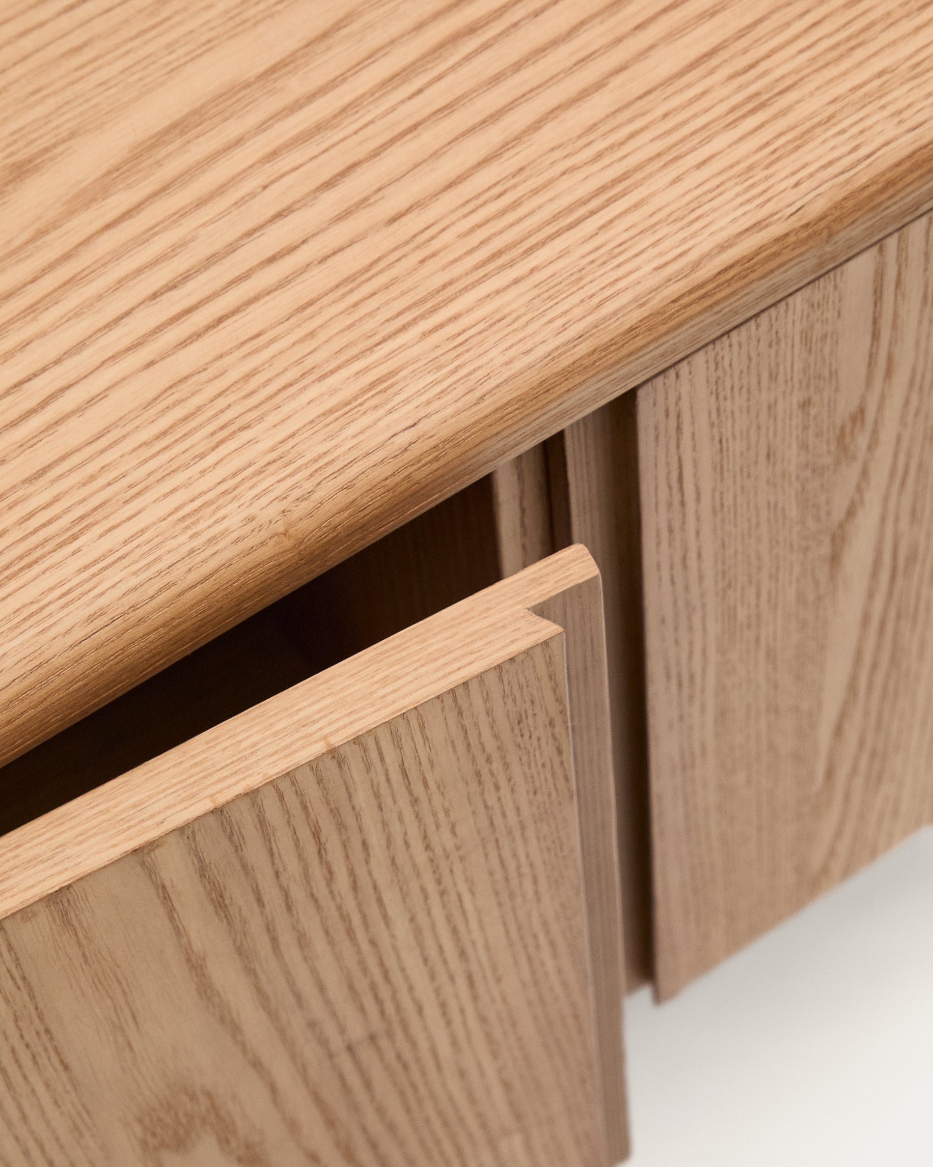 Salaya ash laminated plywood bathroom cupboard in a natural finish, 90 x 45 cm - Detail