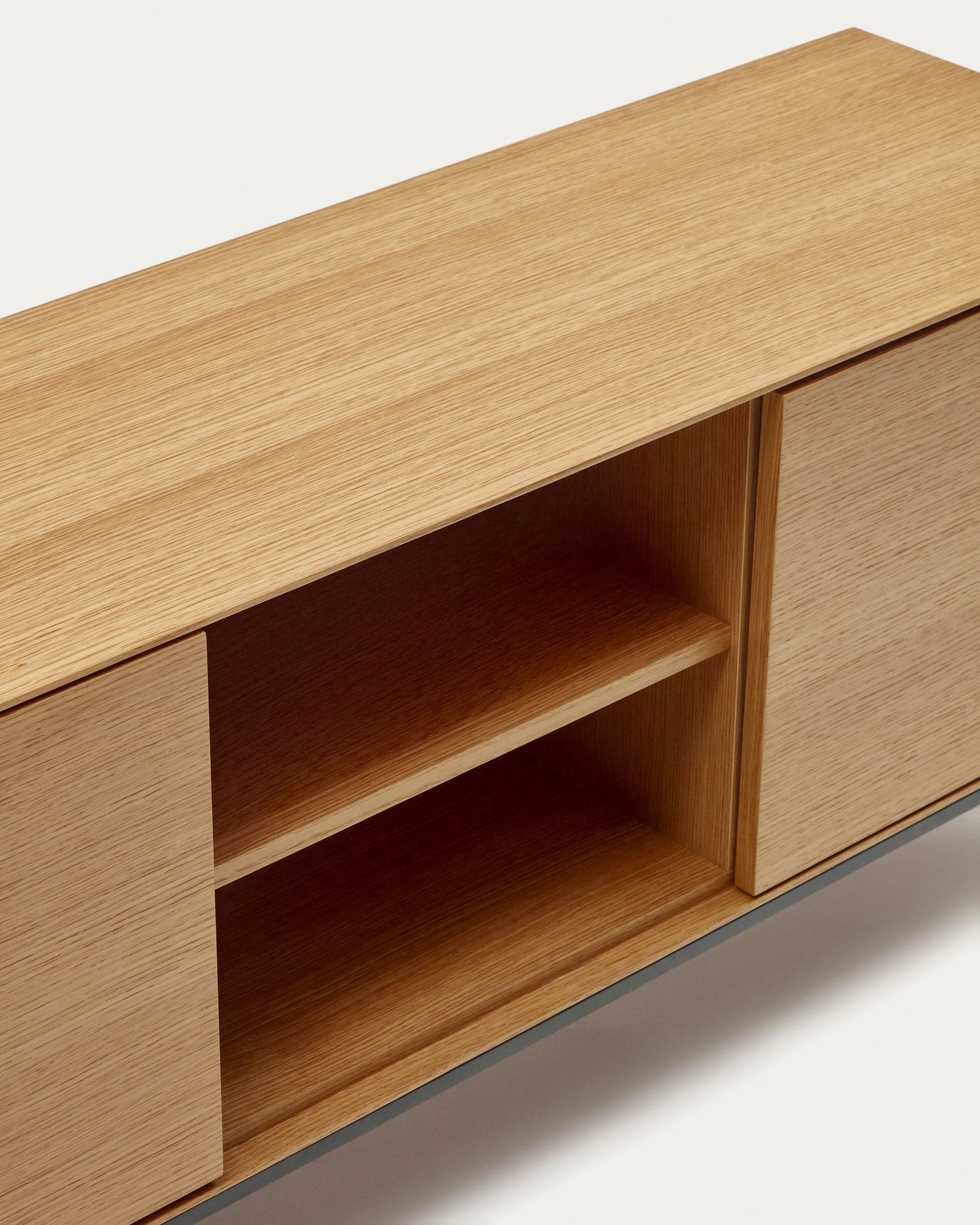 Vedrana 3-door TV stand in oak veneer with black steel legs, 195 x 55 cm - Detail