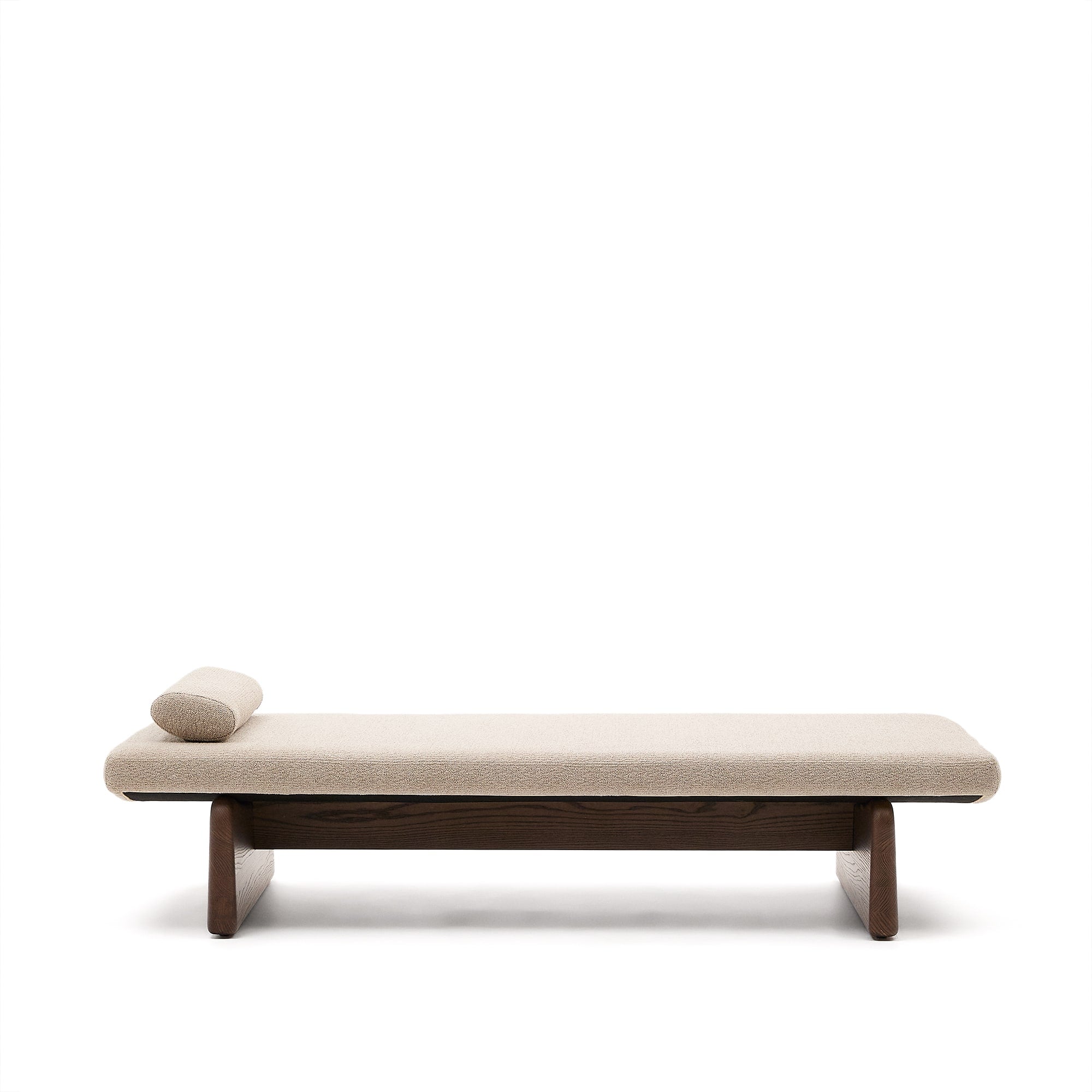 Topaz sofa with beige chenille and solid ash wood with walnut finish, 200 cm FSC 100%