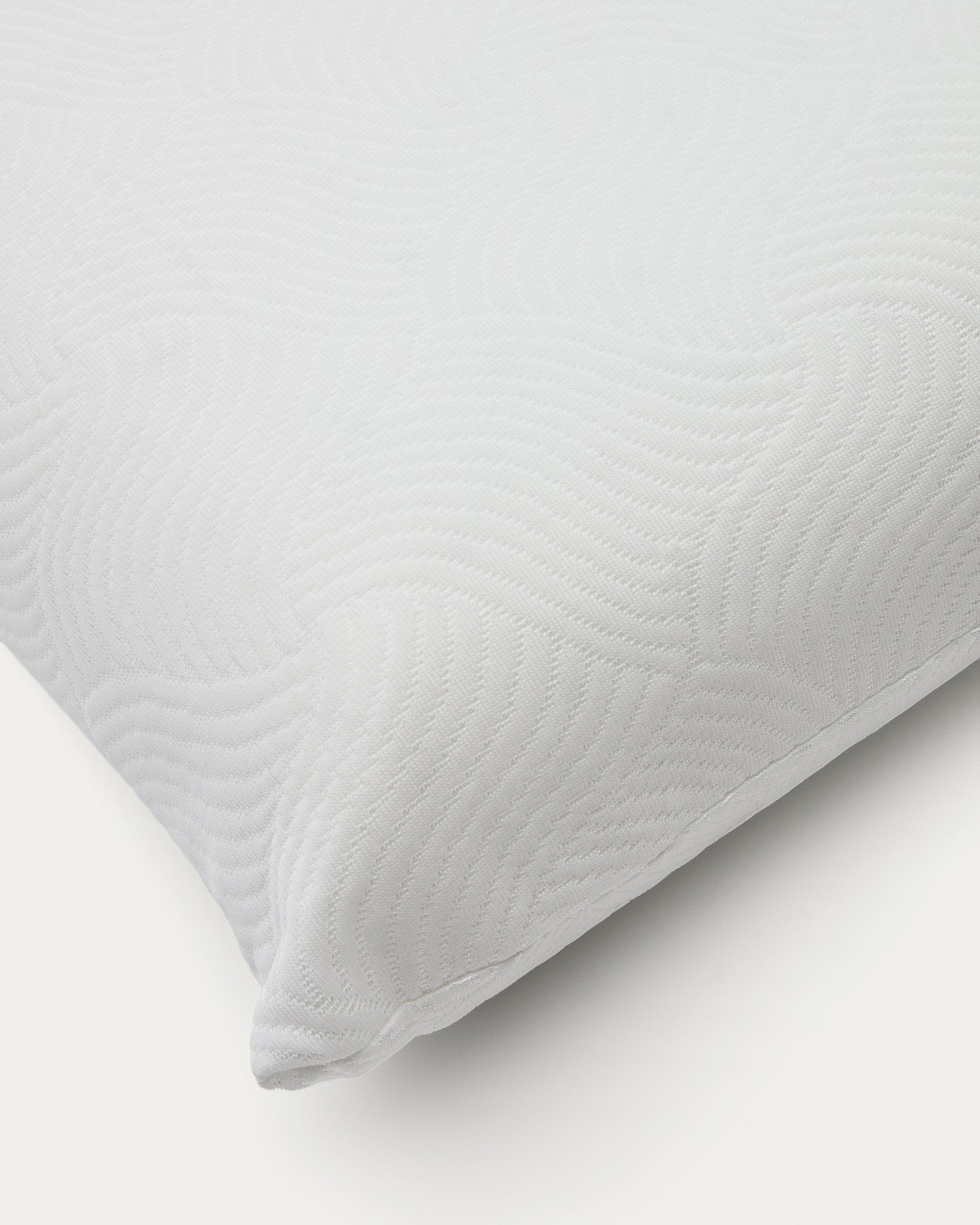 Sasa Viscoelastic Pillow 33 x 90 cm - Detail