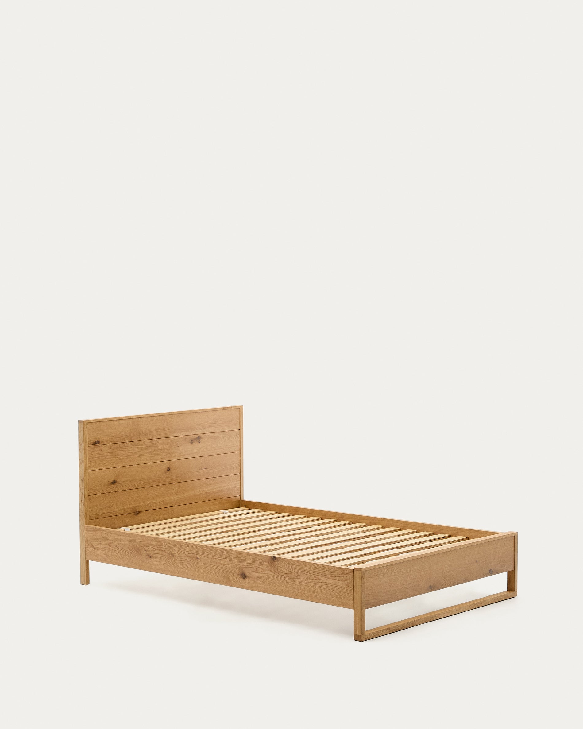 Alguema bed with oak veneer and natural finish for a 90 x 190 cm mattress