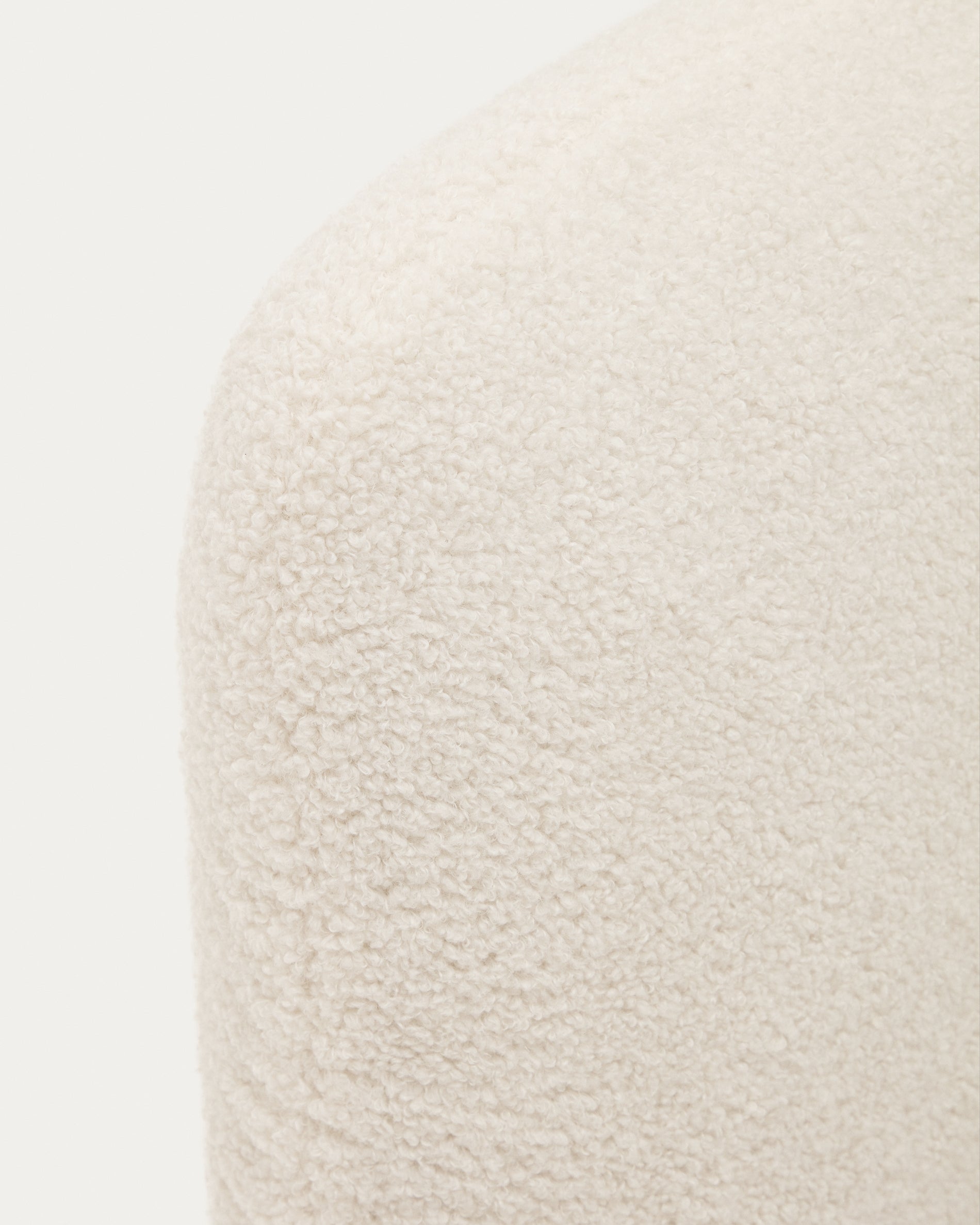 Martina bed cover in ecru bouclé for a 160 x 200 cm mattress - Detail